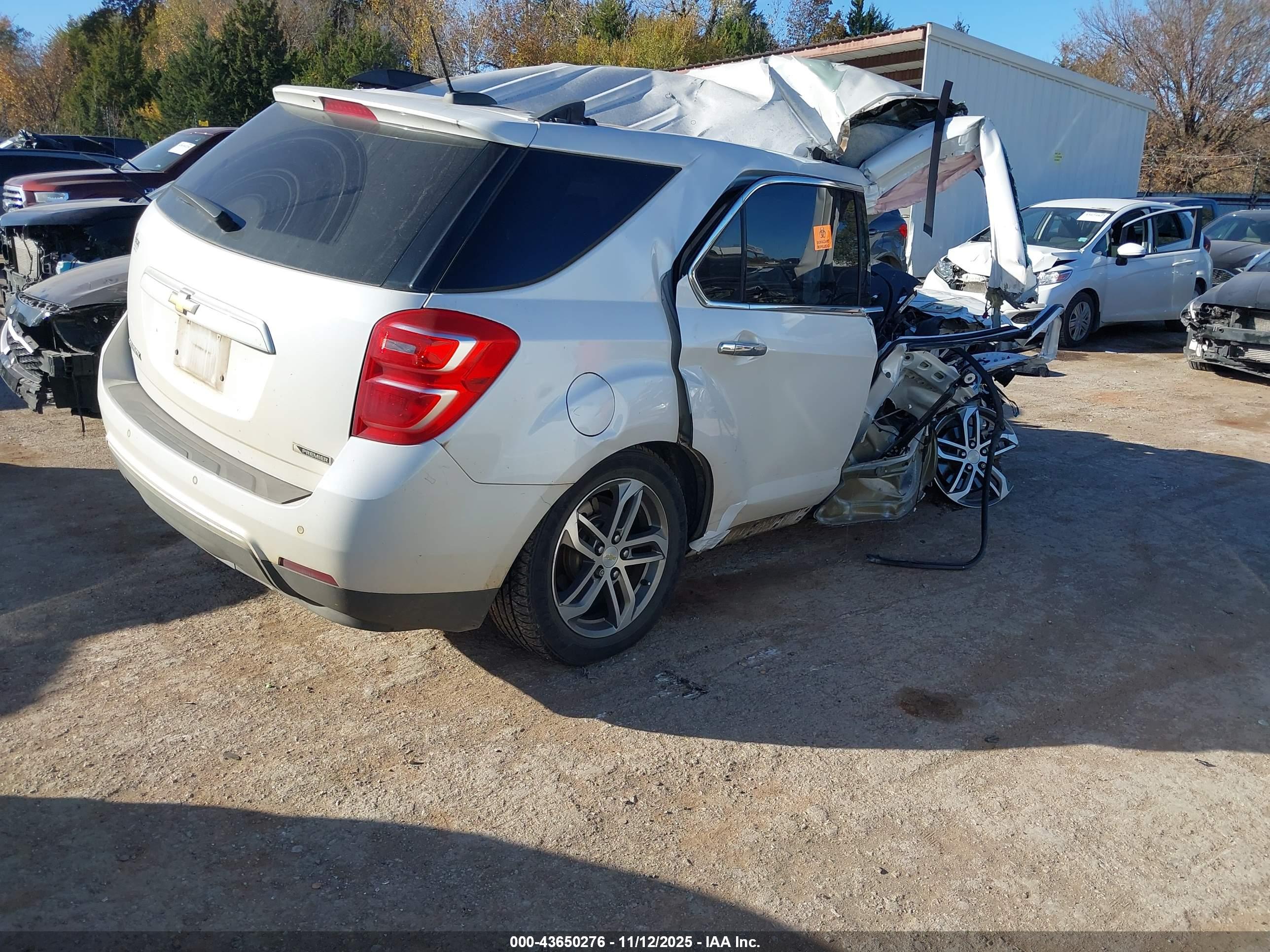 CHEVROLET EQUINOX image 4