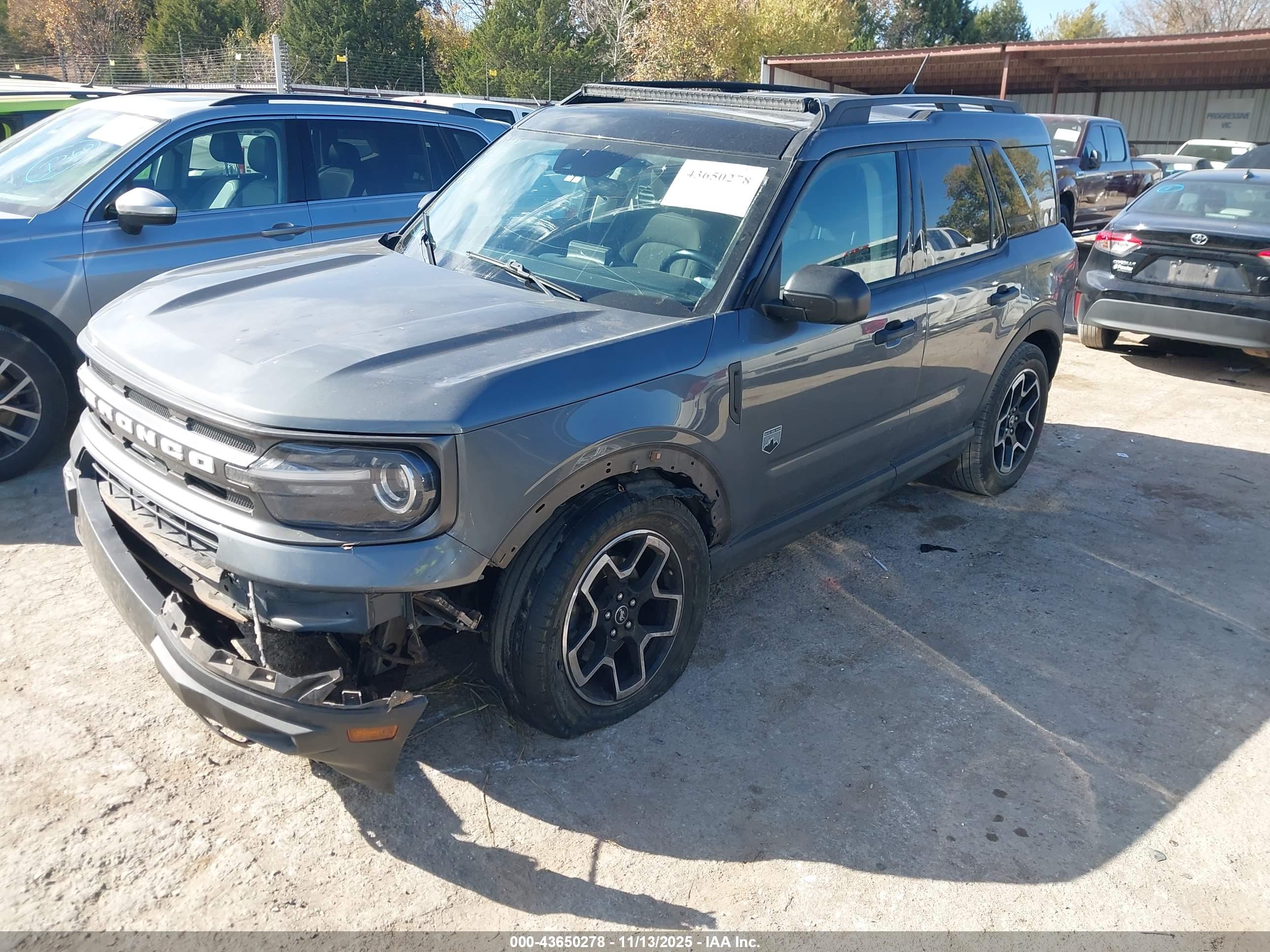 FORD BRONCO image 2