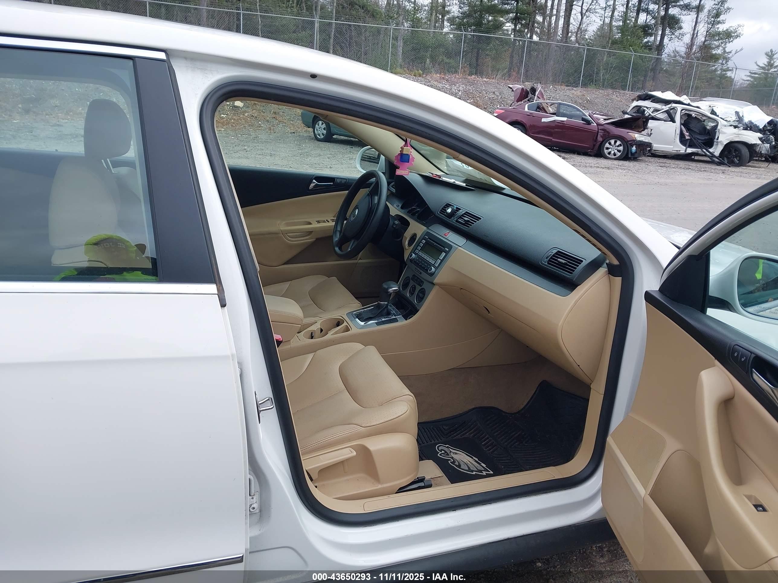 VOLKSWAGEN PASSAT image 5
