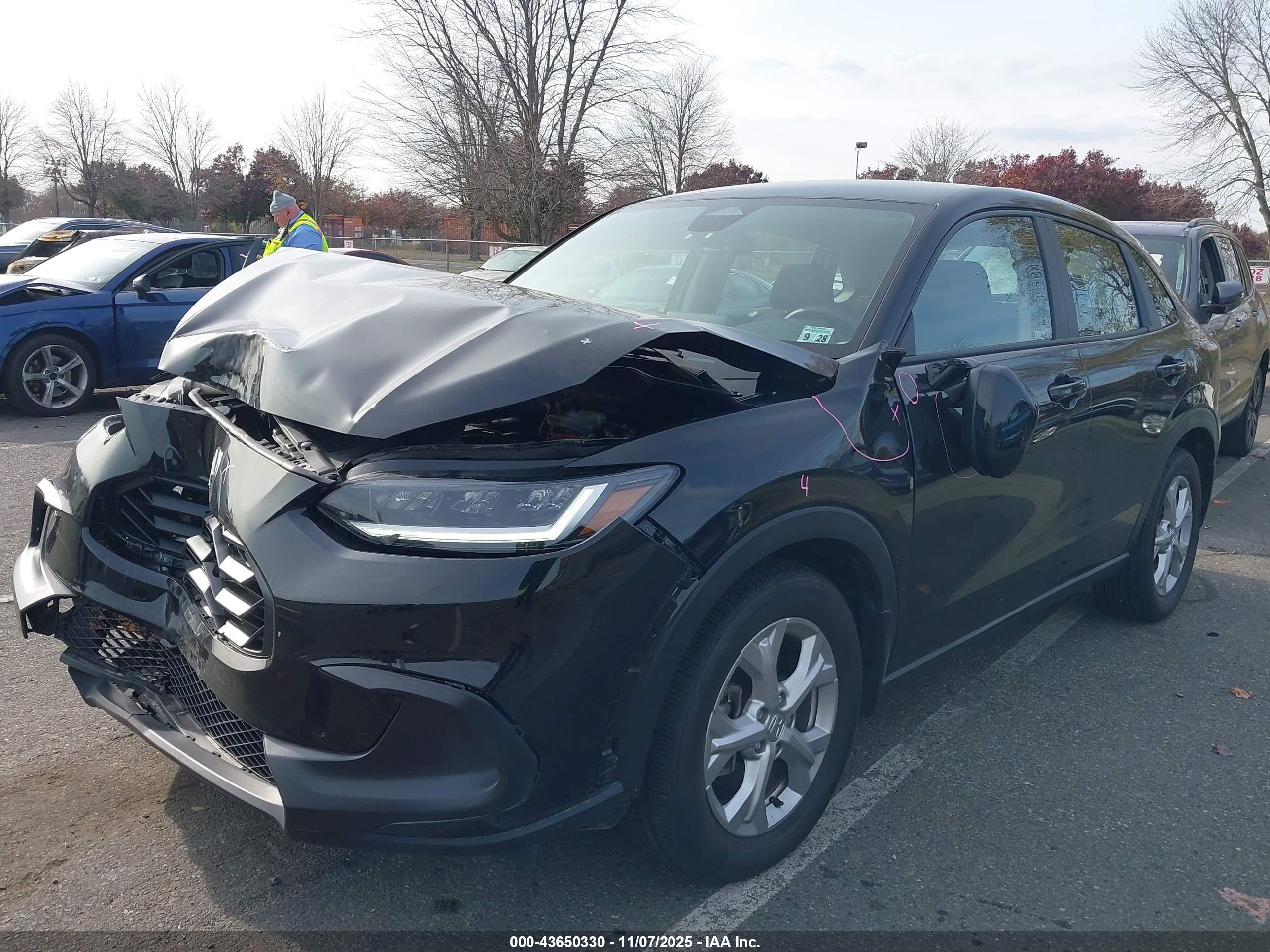 HONDA HR-V image 2
