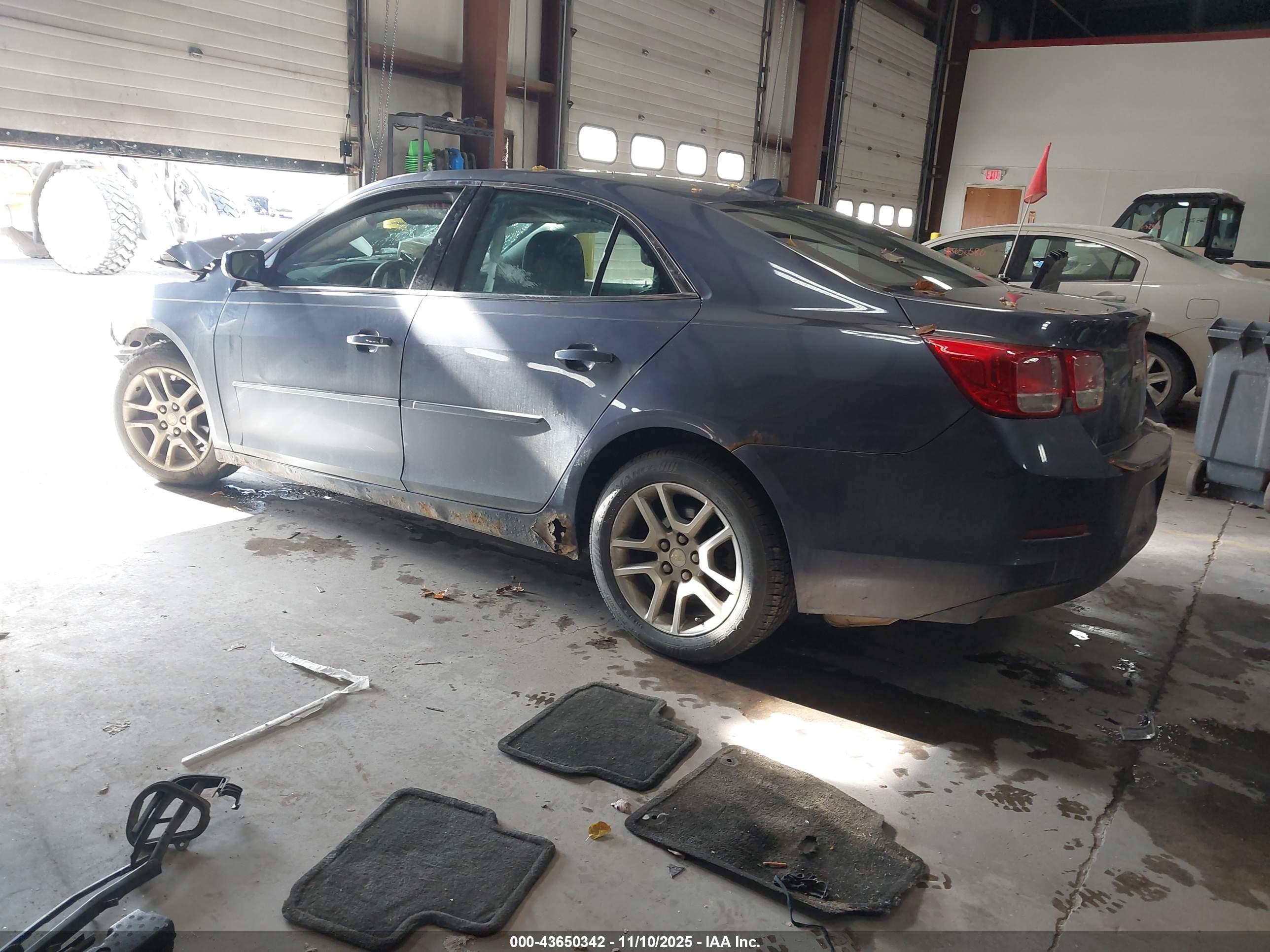 CHEVROLET MALIBU image 3