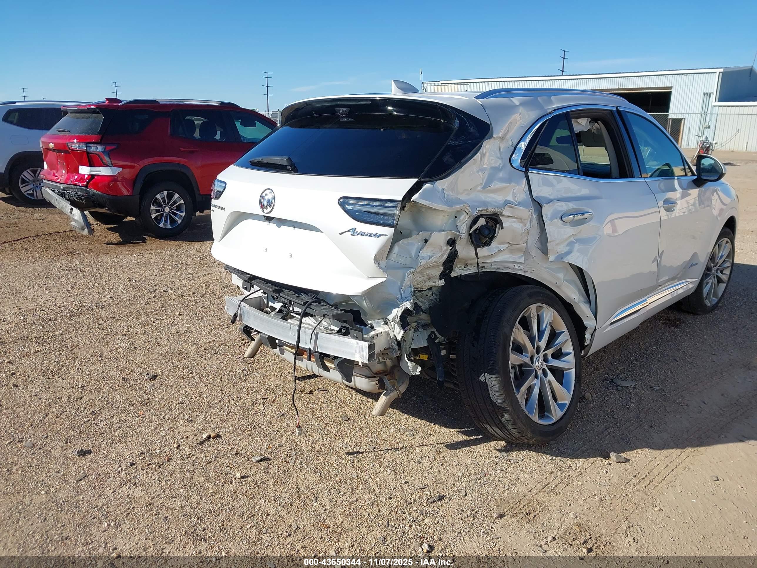 BUICK ENVISION image 6