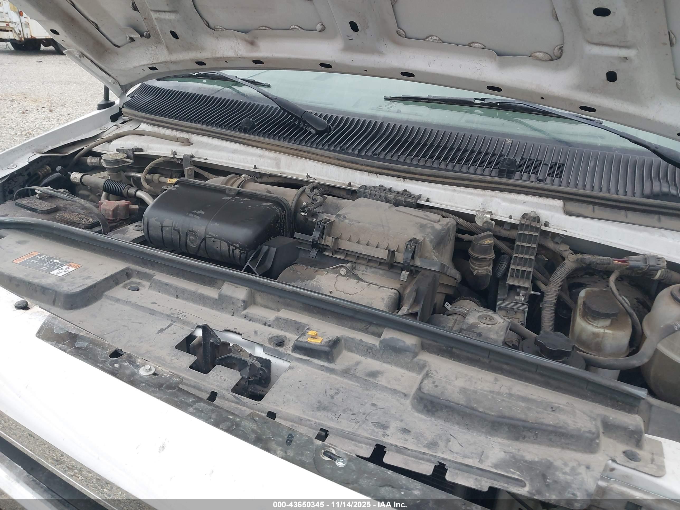 FORD E-350 image 10