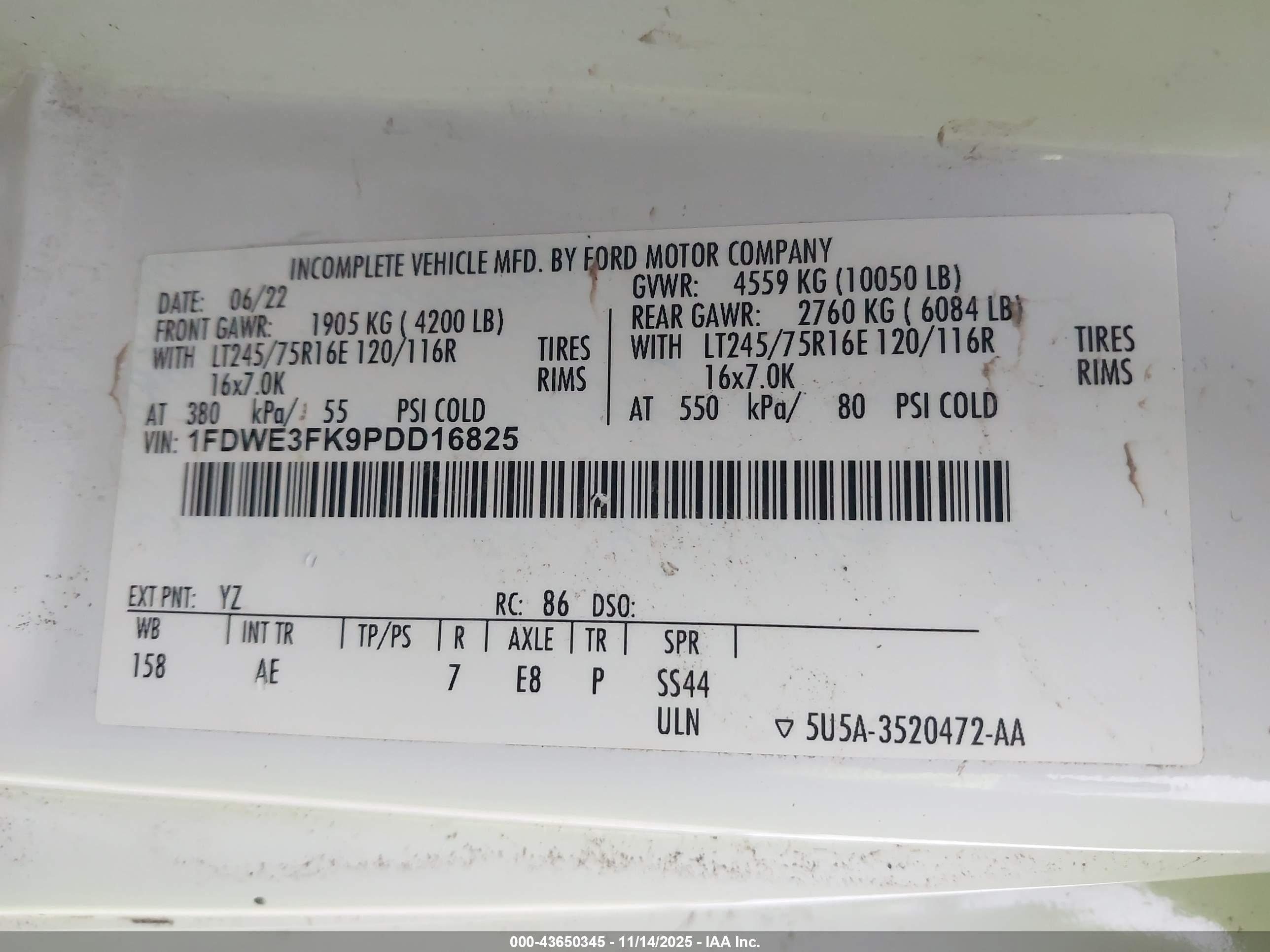 FORD E-350 image 9