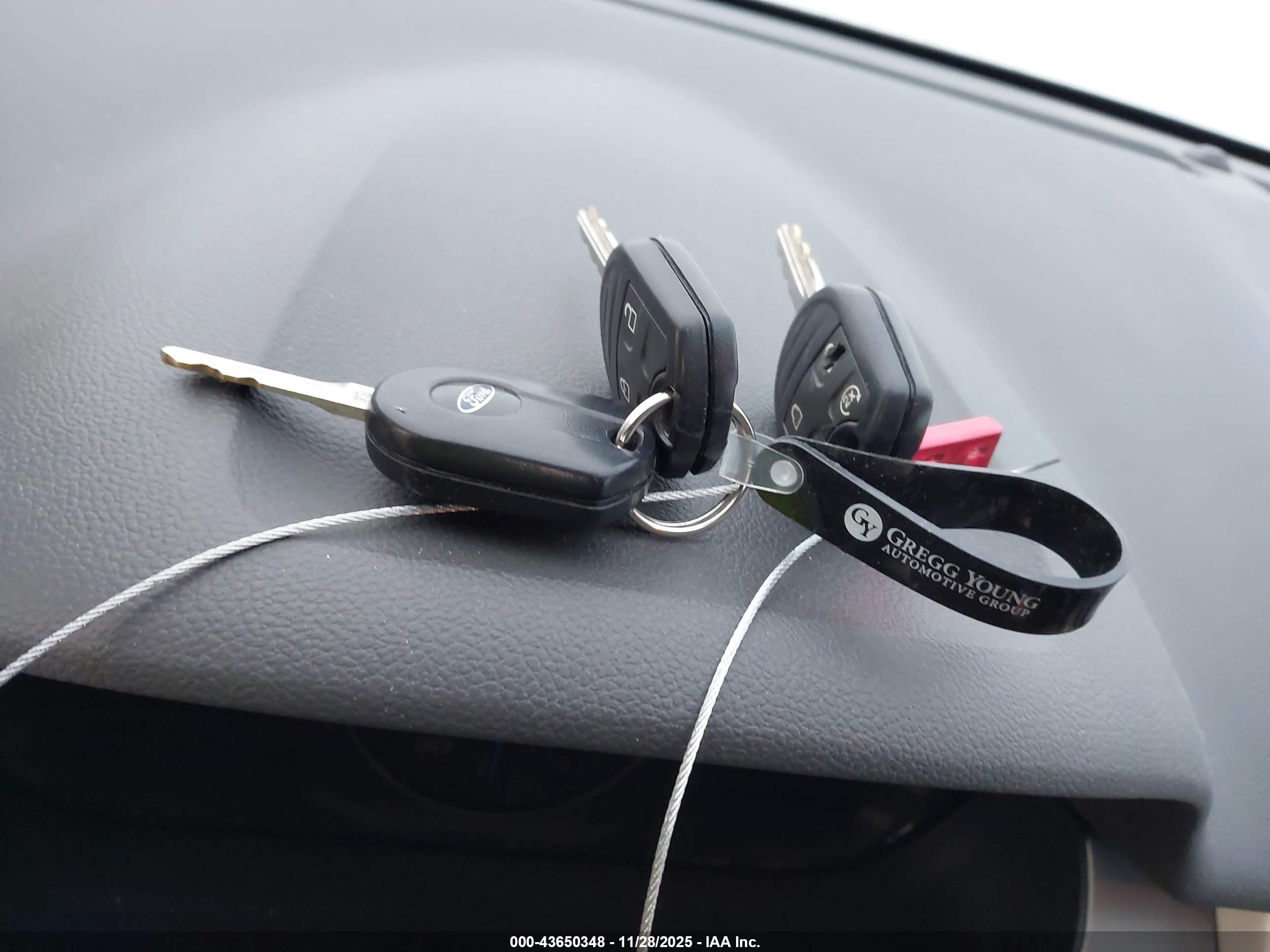FORD EDGE image 11