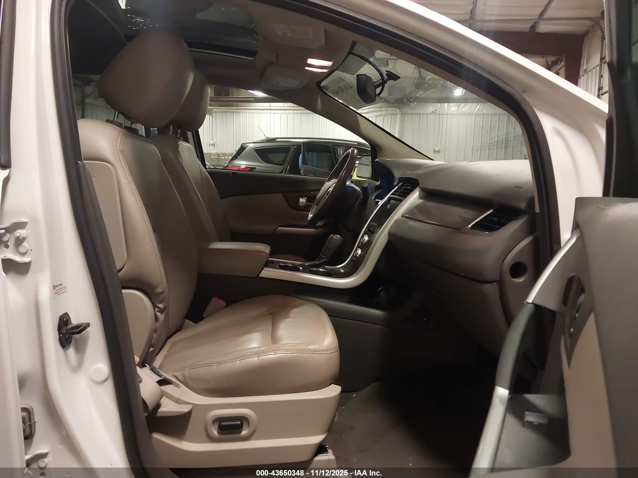 FORD EDGE image 5