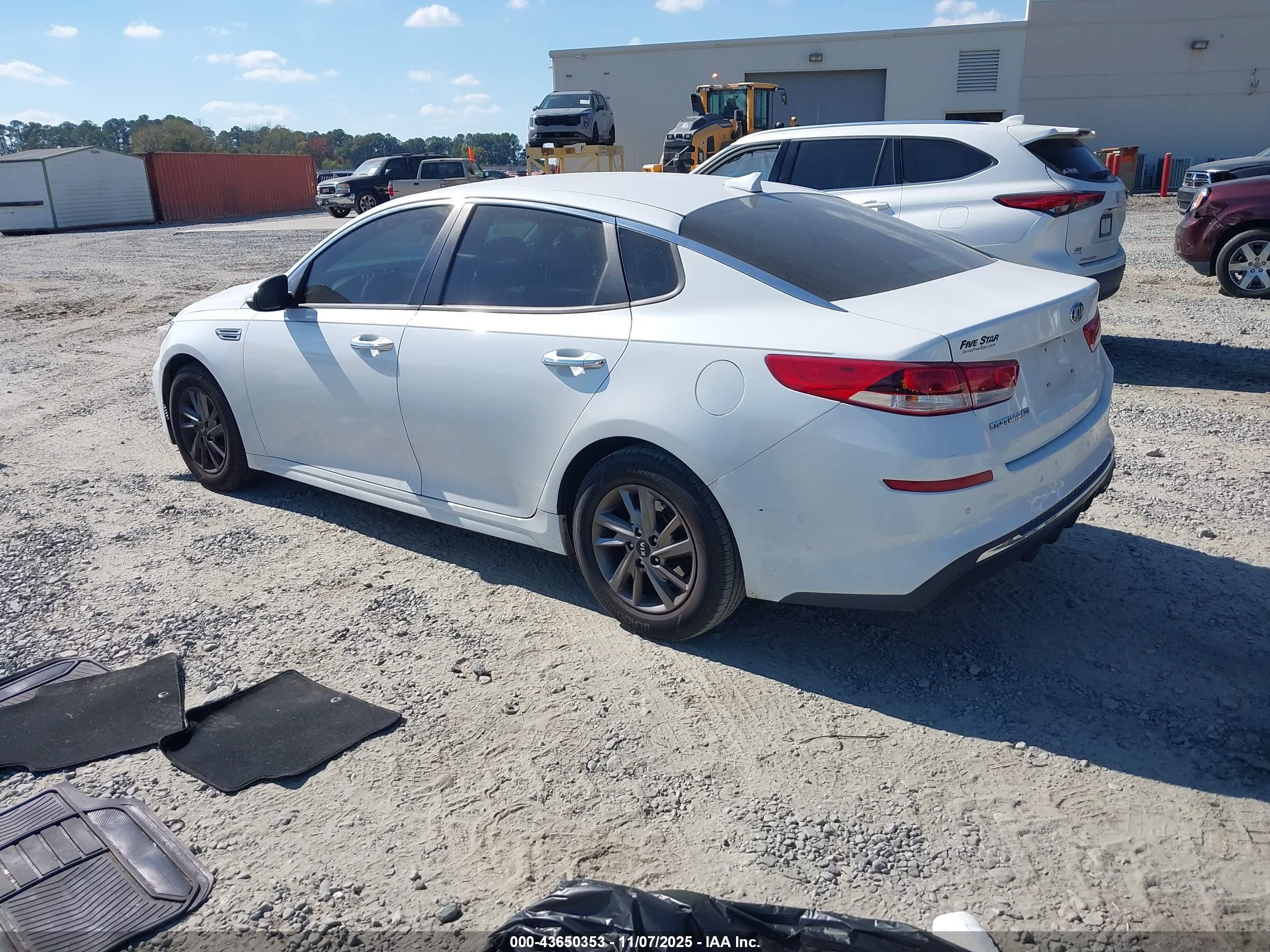 KIA OPTIMA image 3