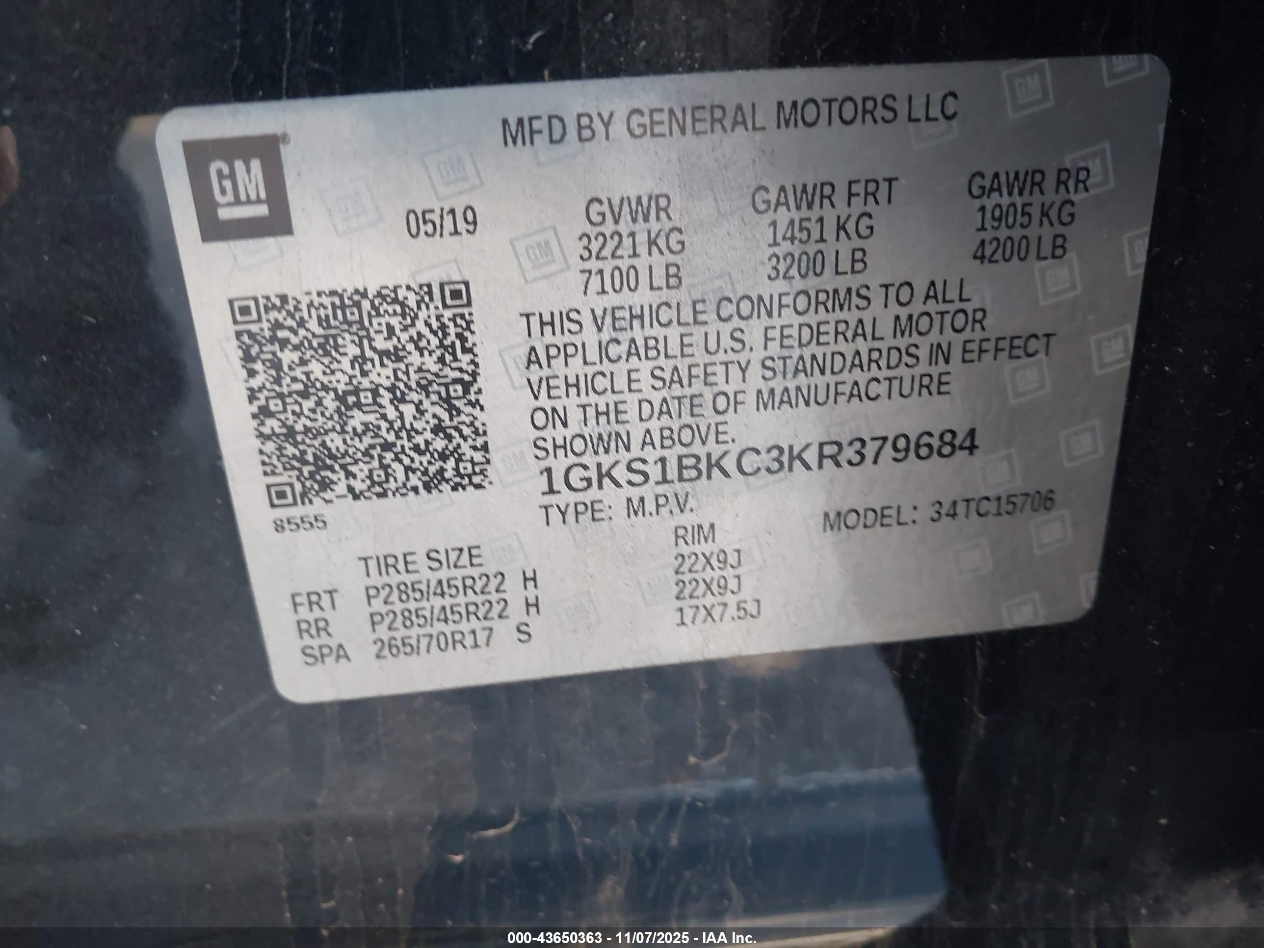 GMC YUKON image 9