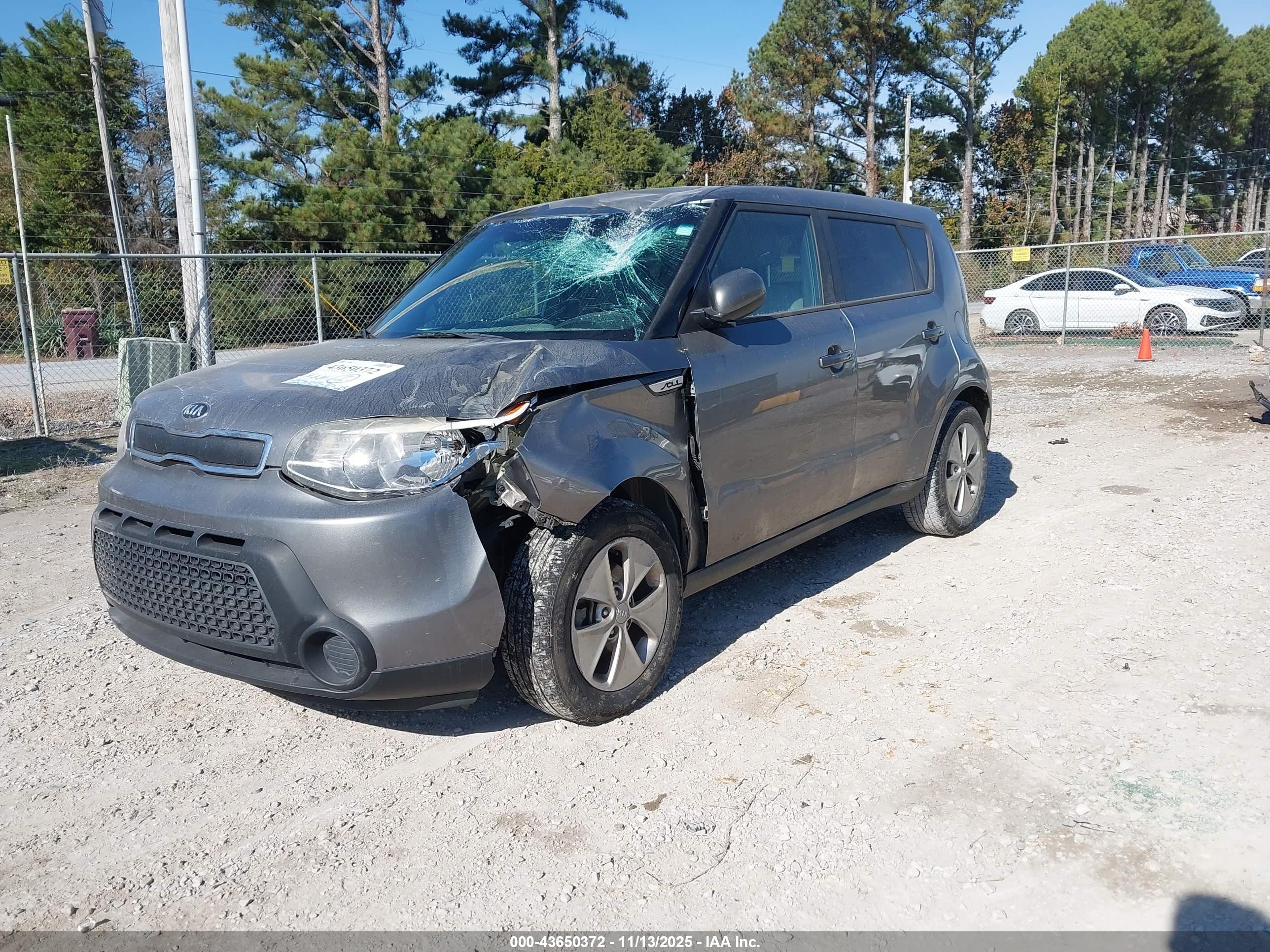 KIA SOUL image 2