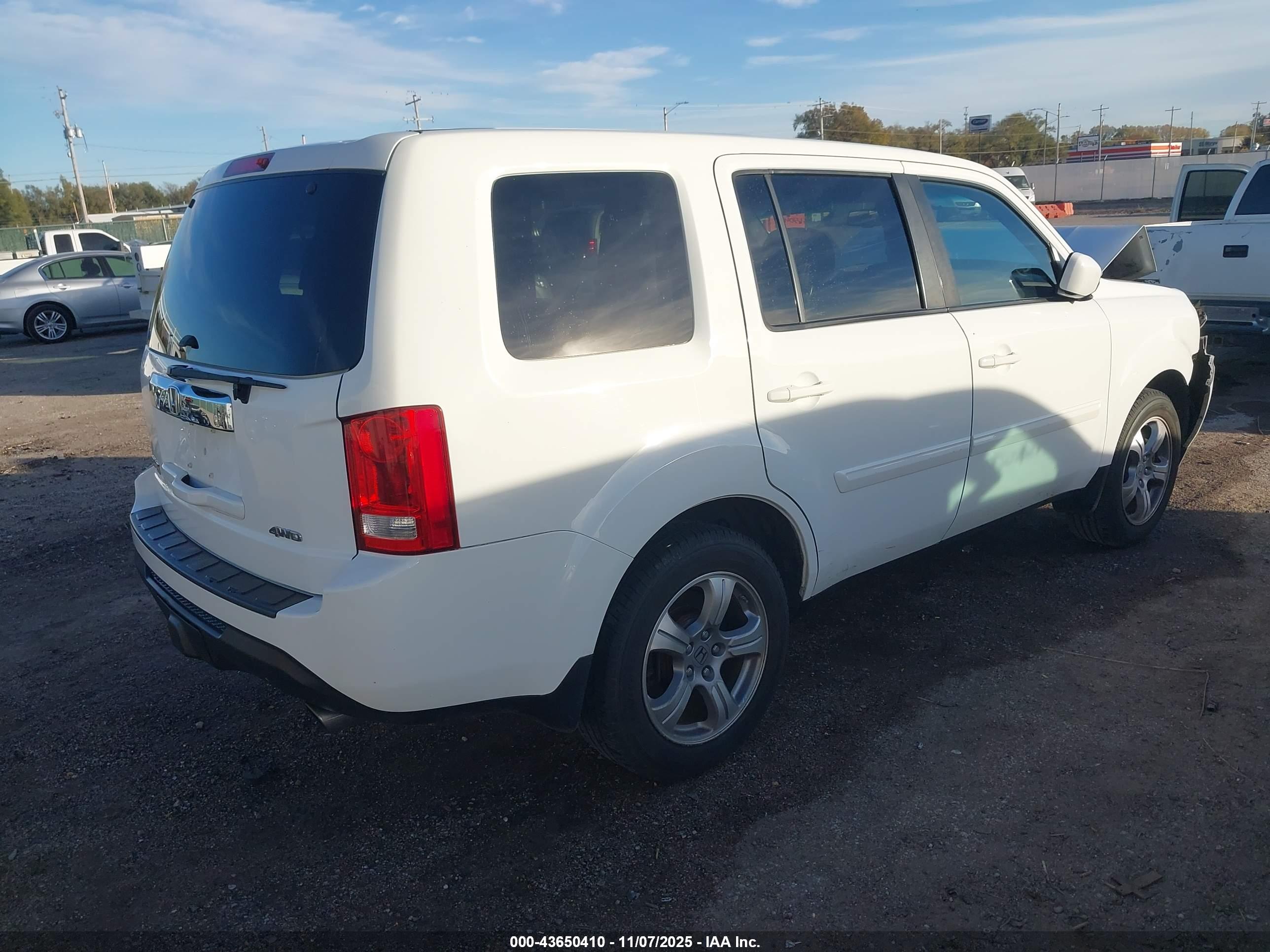 HONDA PILOT image 4