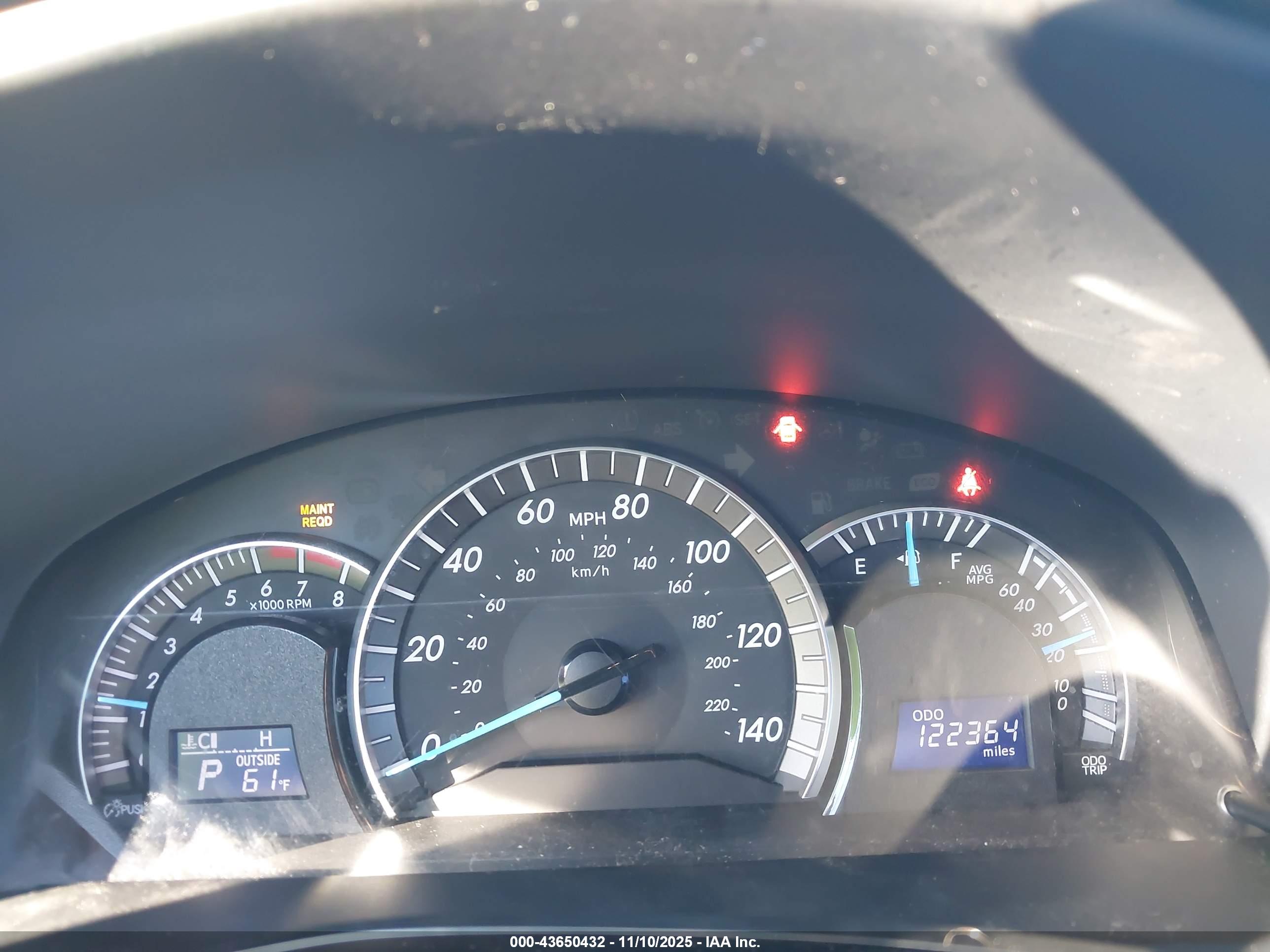 TOYOTA CAMRY image 7