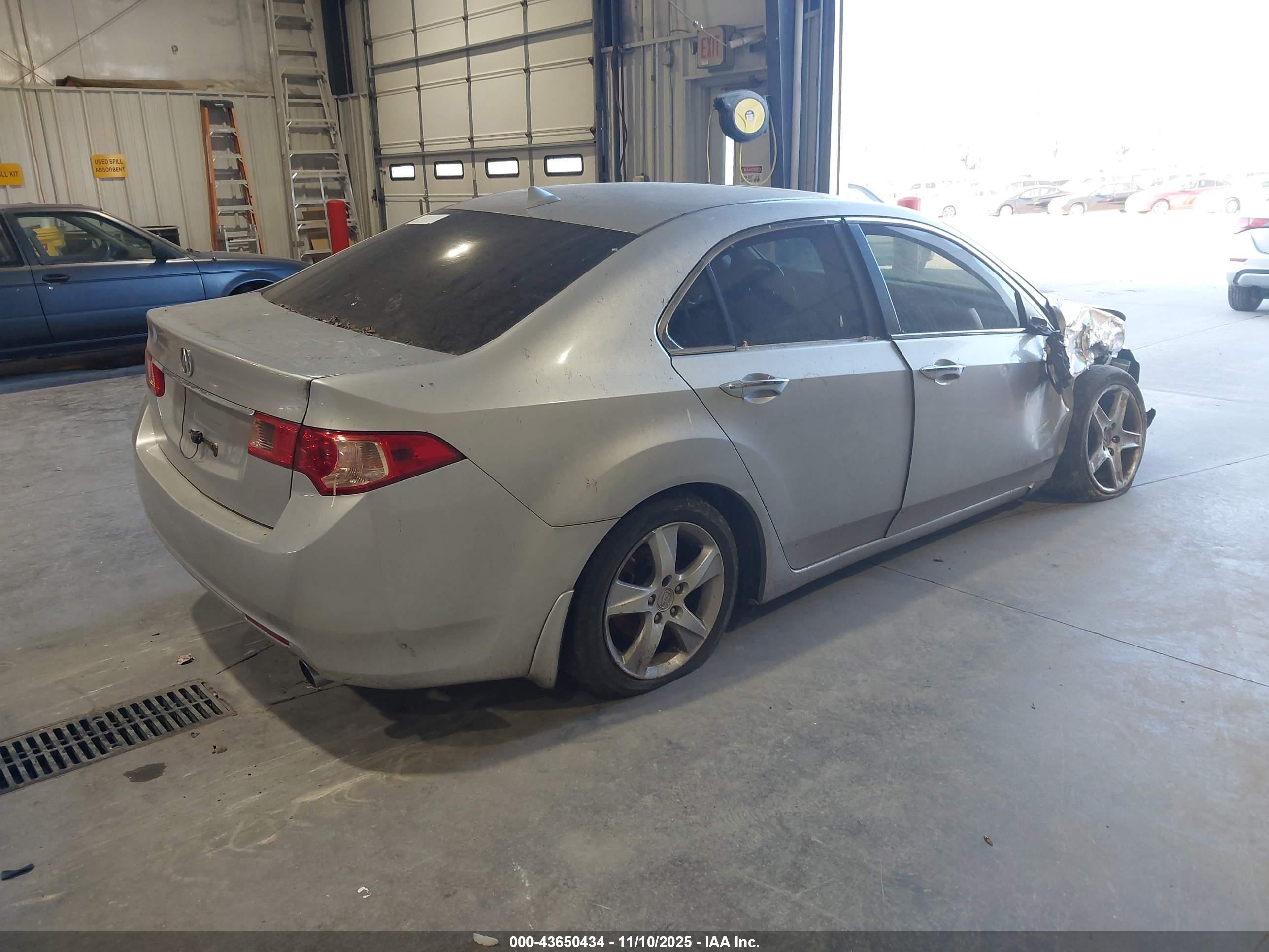 ACURA TSX image 4