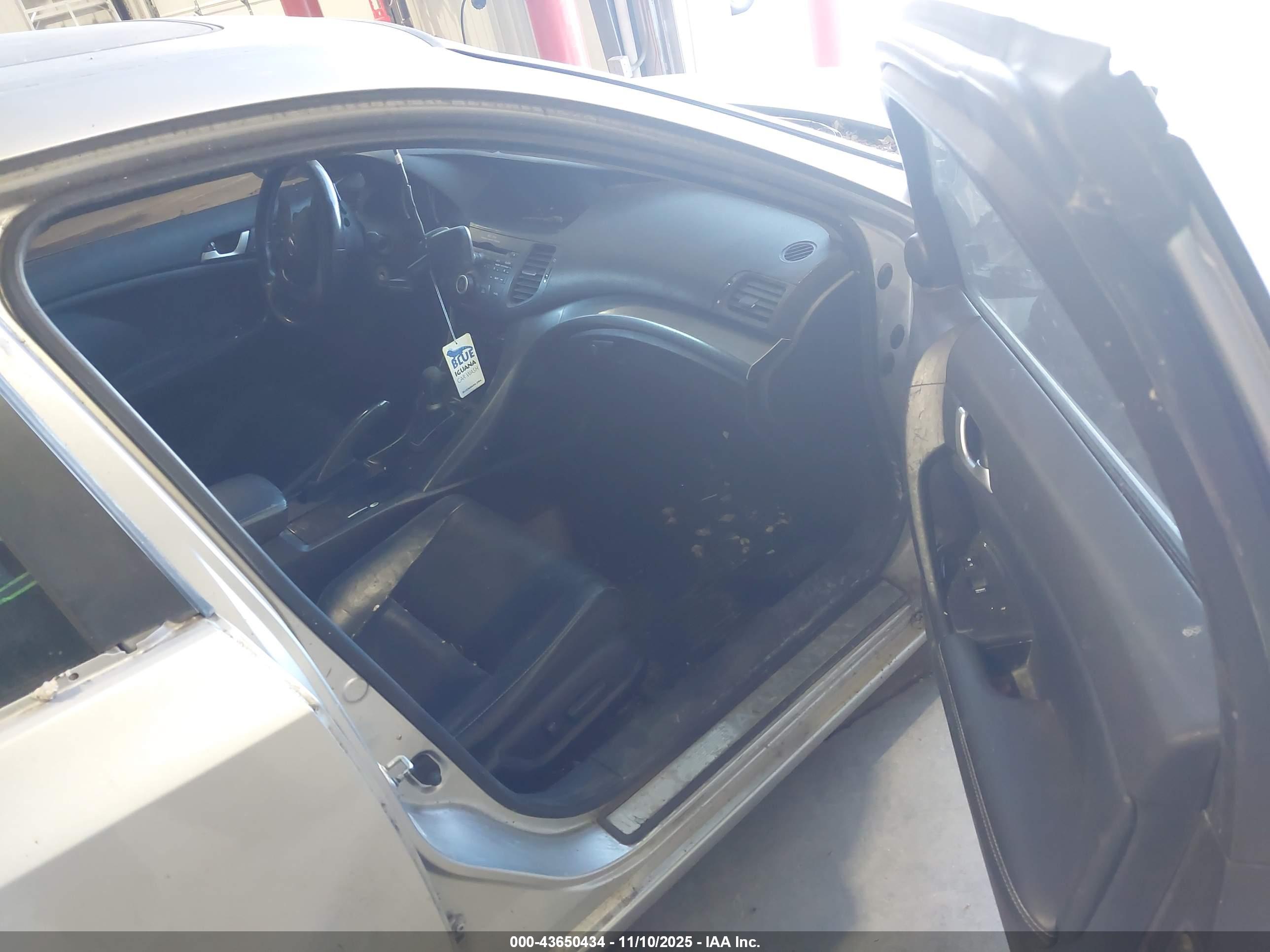 ACURA TSX image 5