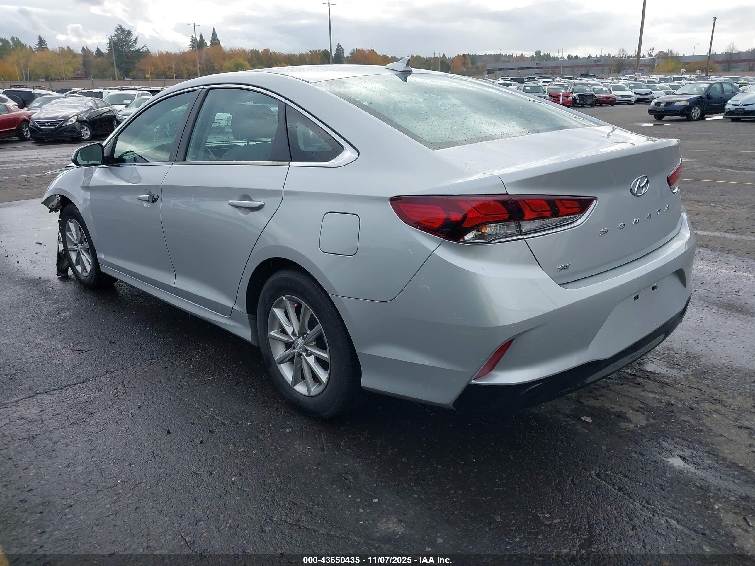 HYUNDAI SONATA image 3
