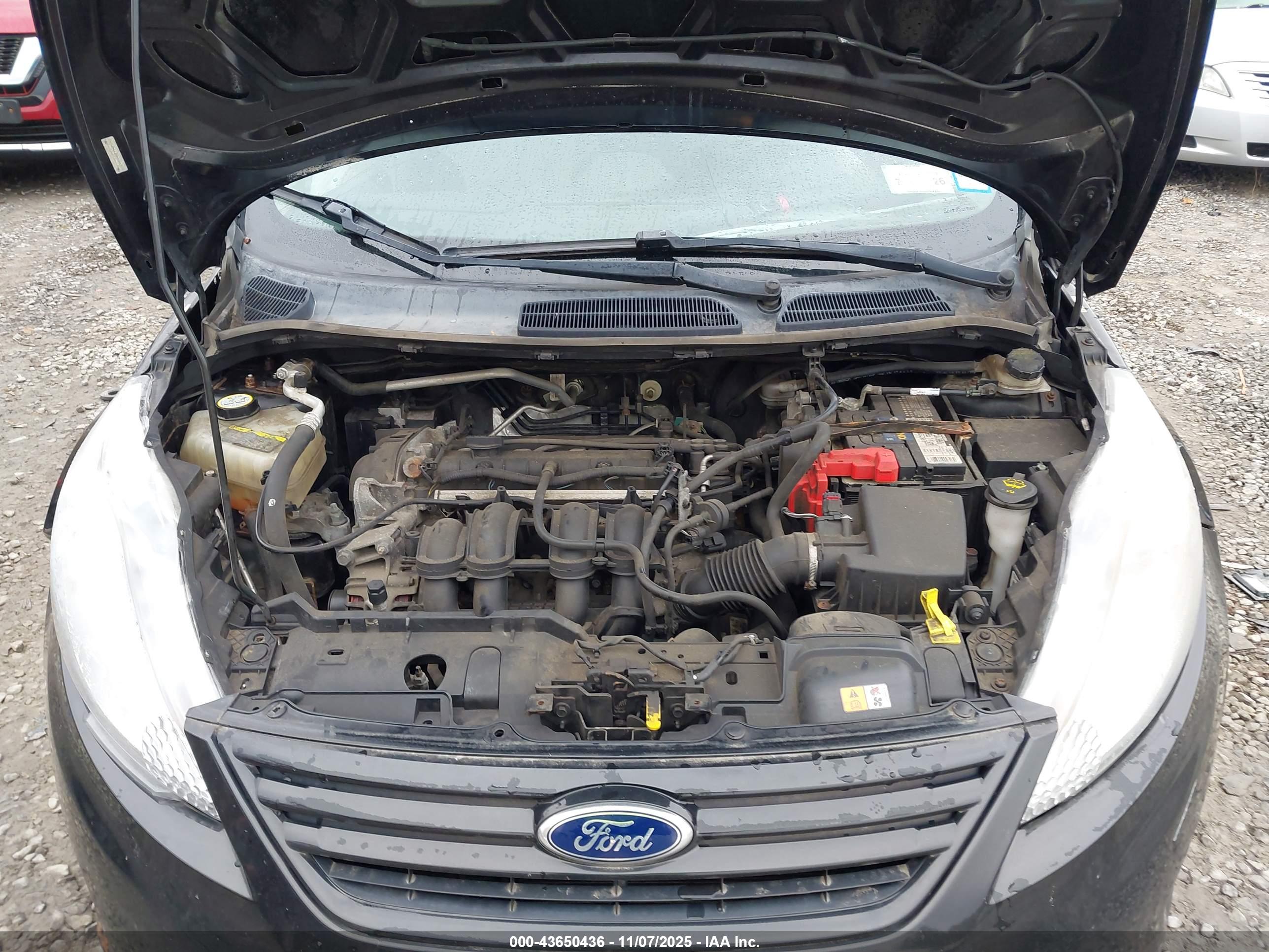 FORD FIESTA image 10