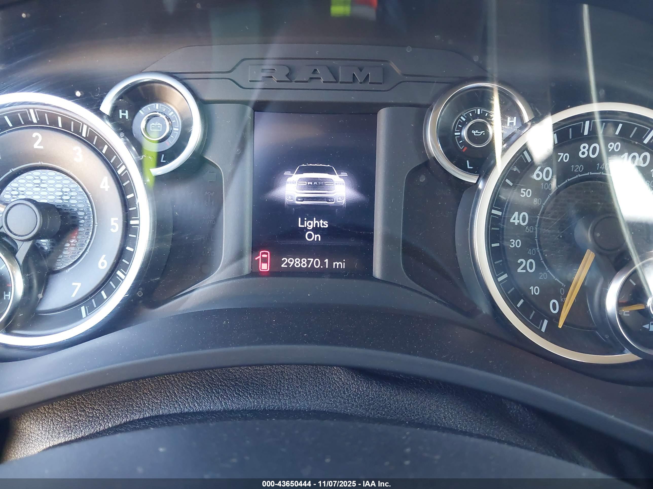 RAM 2500 image 6