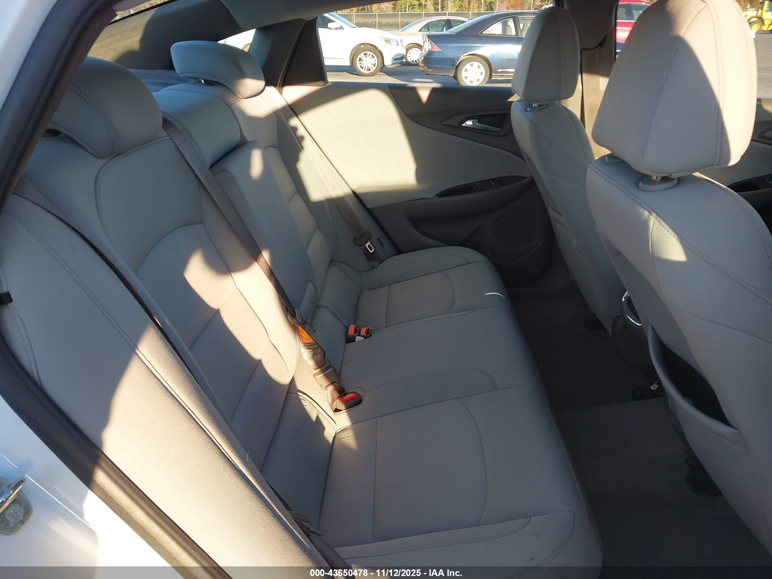 CHEVROLET MALIBU image 8