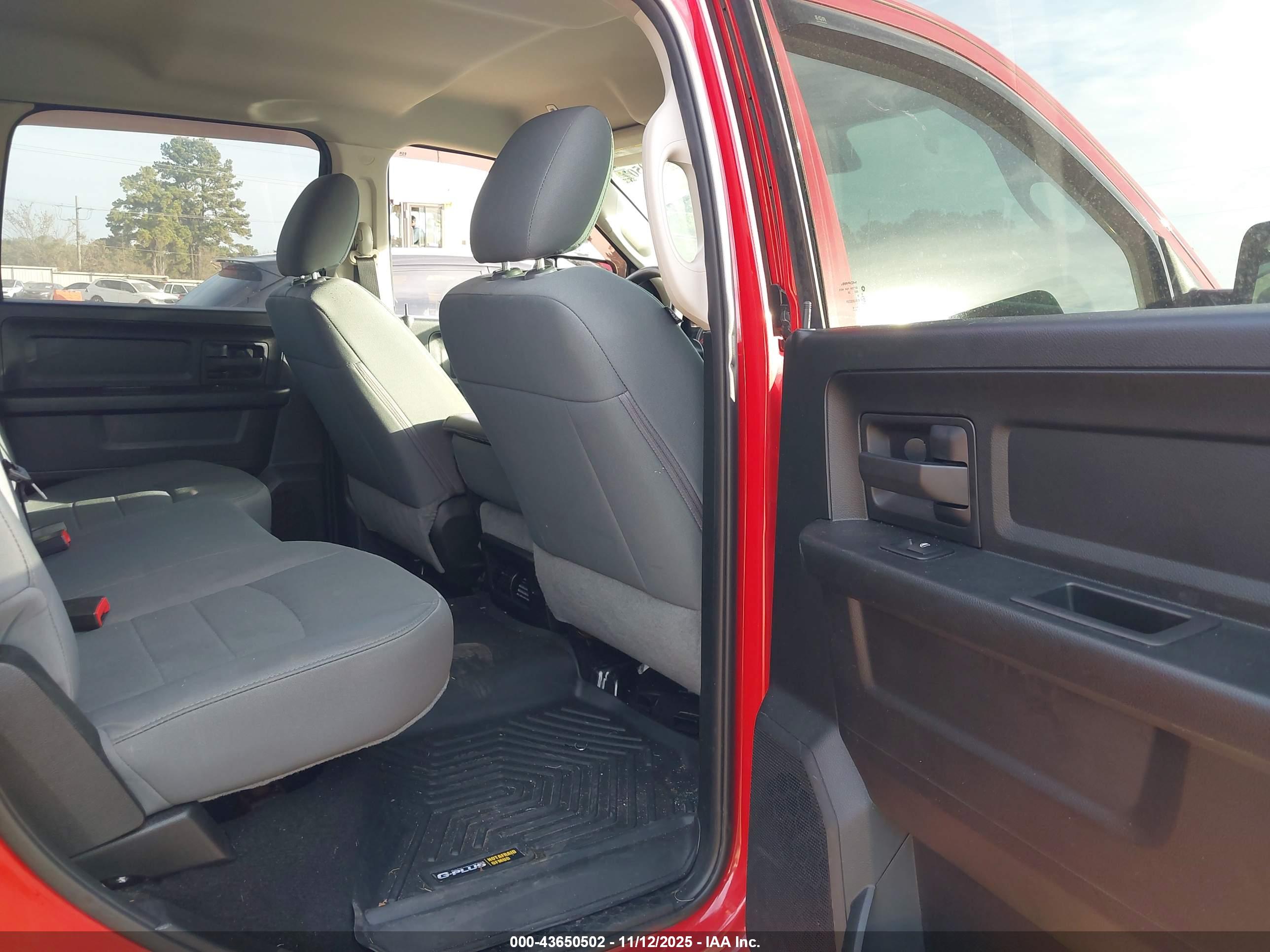 RAM 1500 image 8