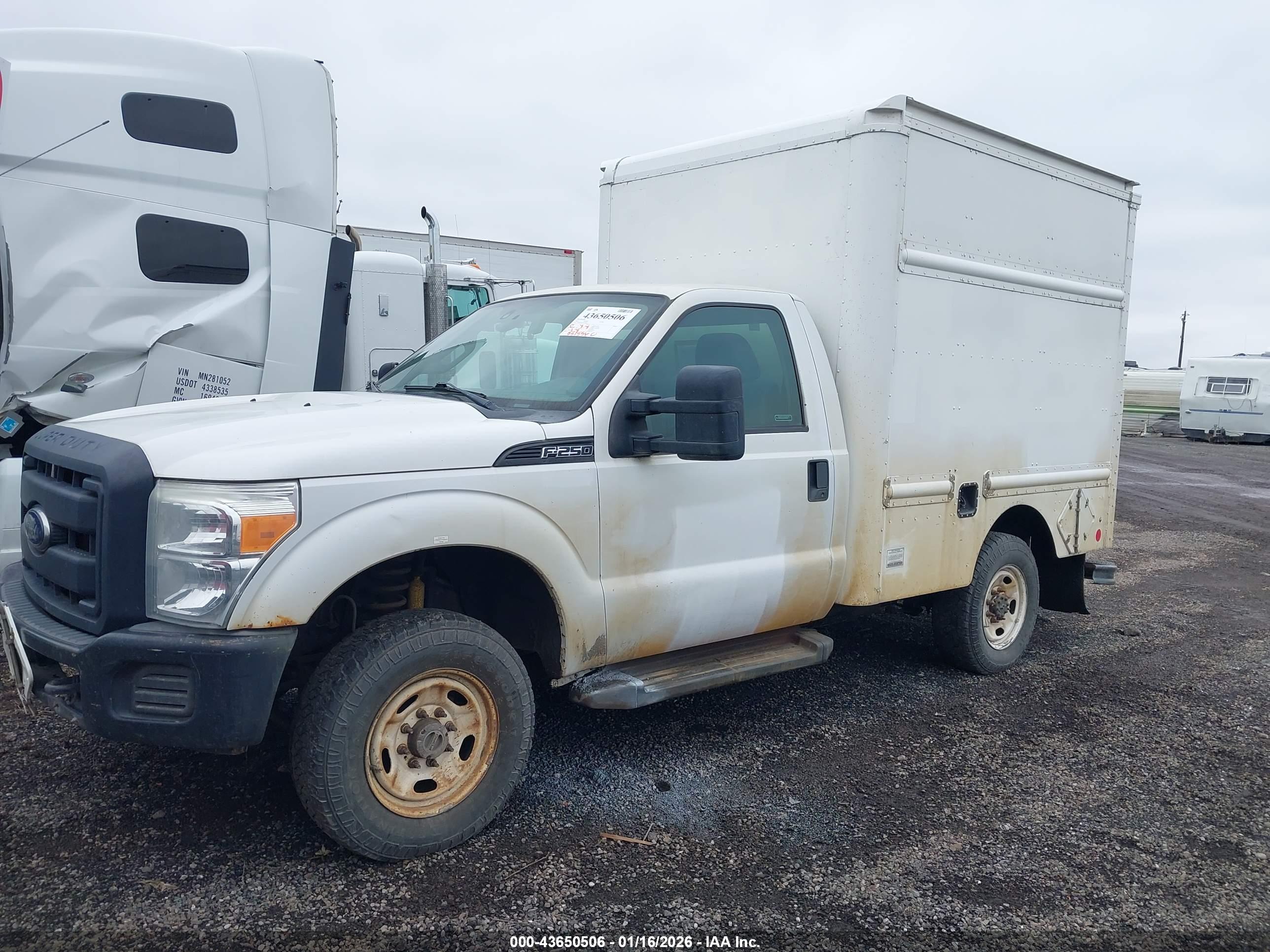 FORD F-250 image 2