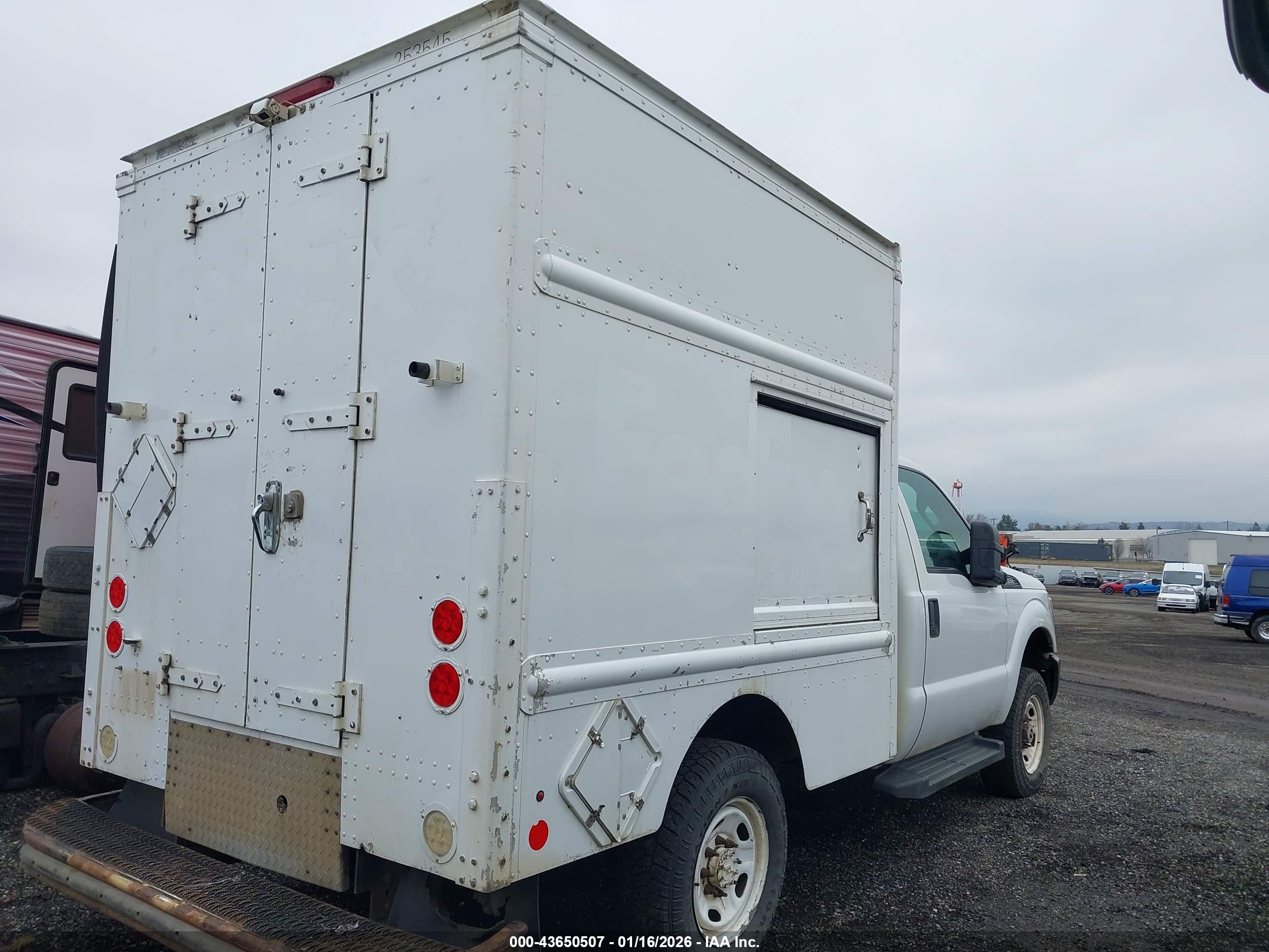 FORD F-250 image 4