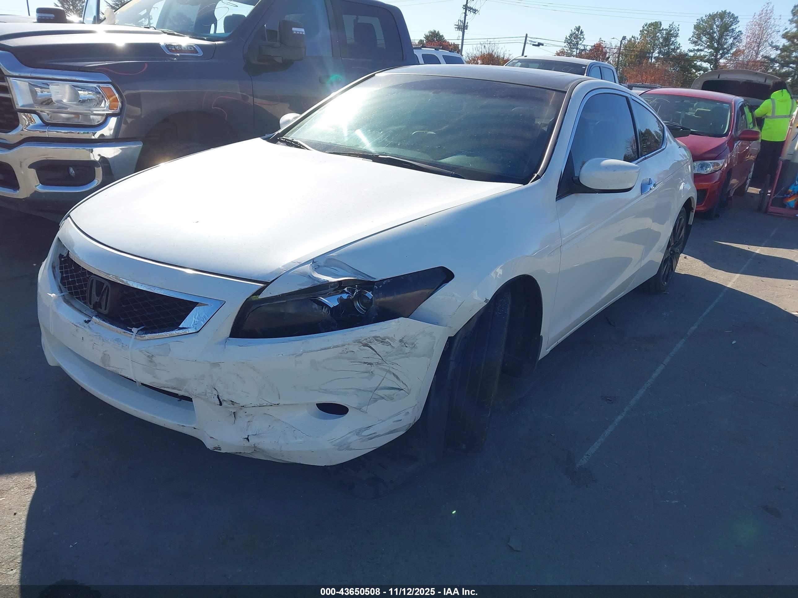 HONDA ACCORD image 2
