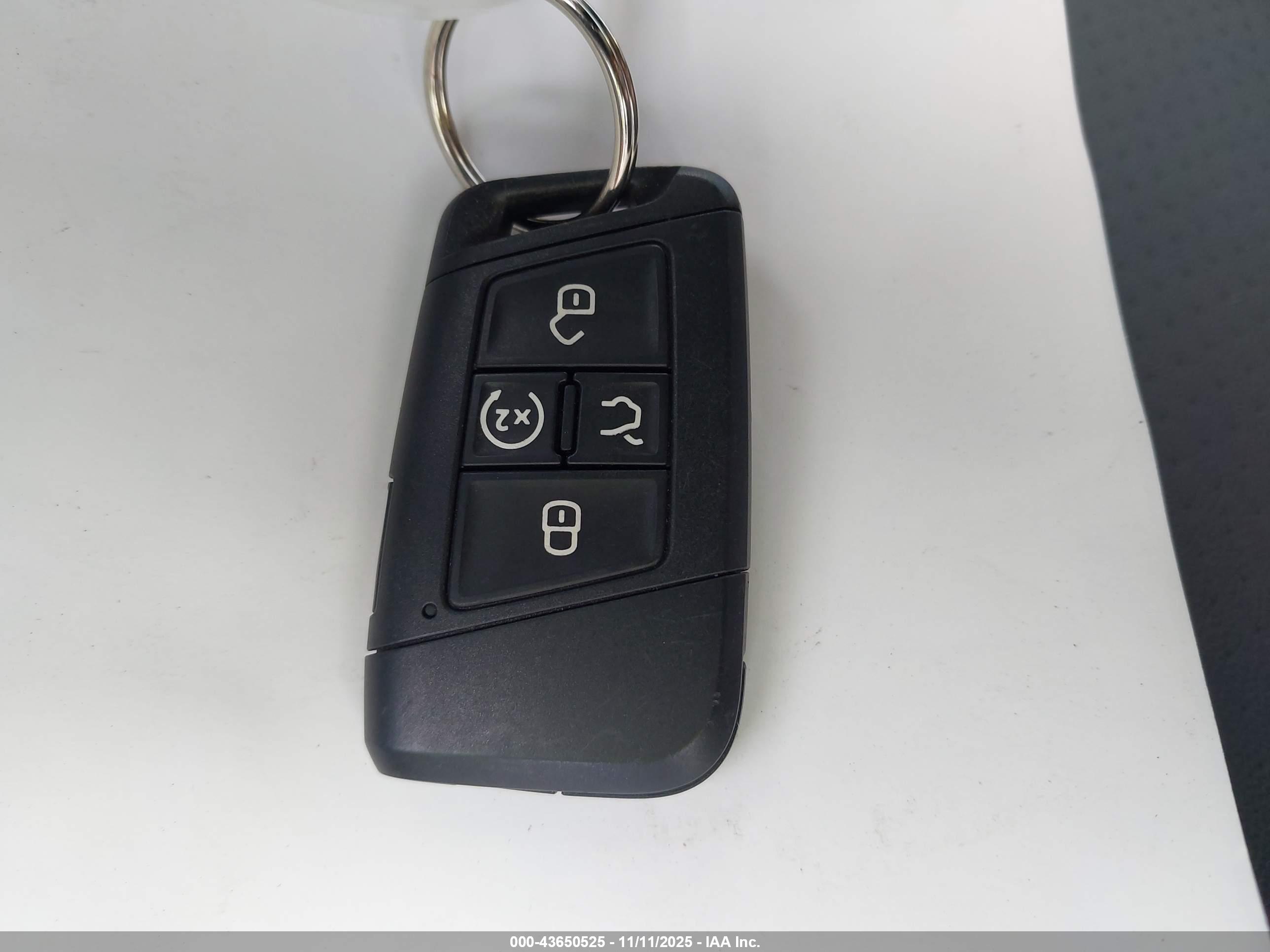 VOLKSWAGEN JETTA image 11