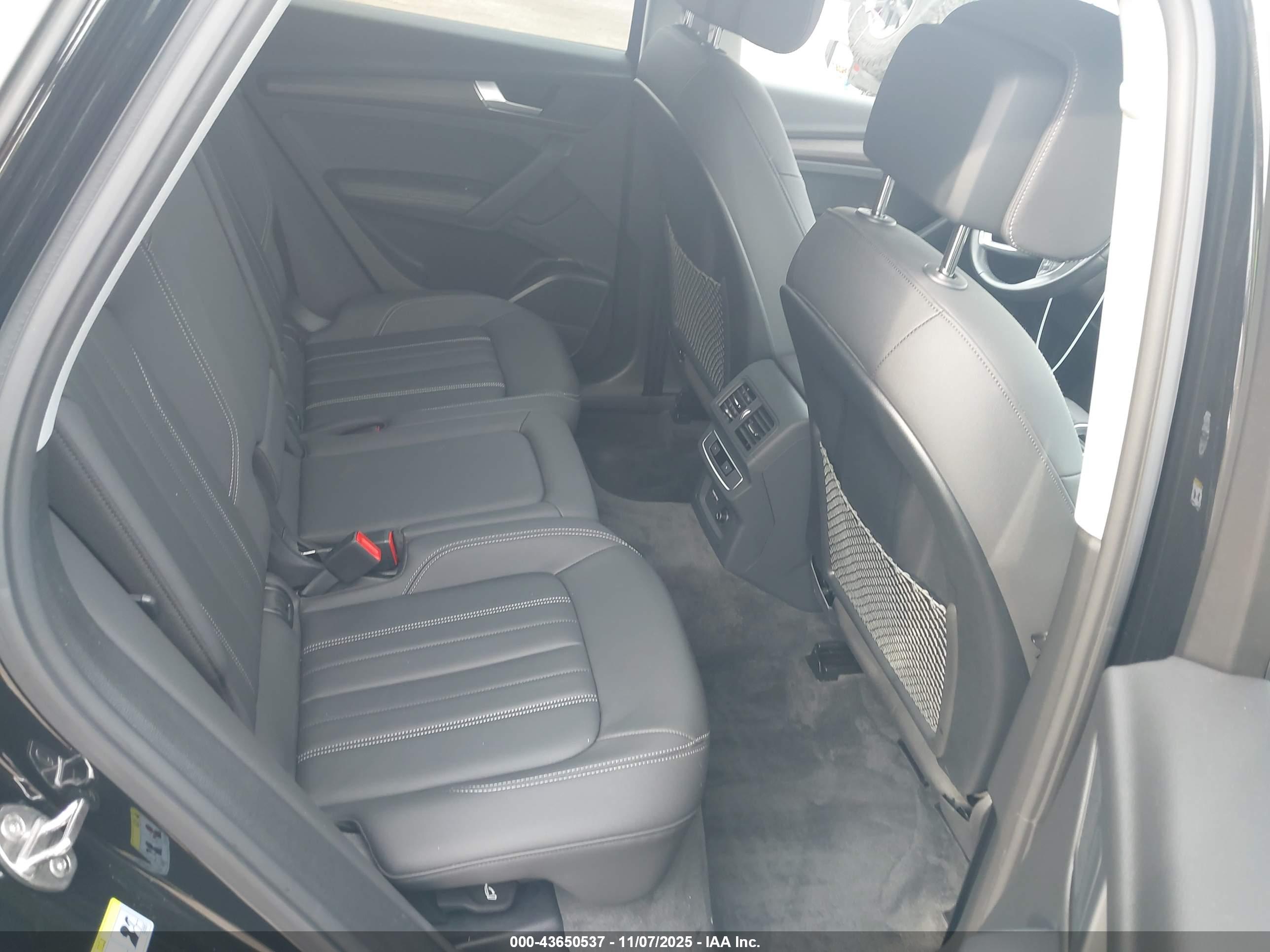 AUDI Q5 image 8