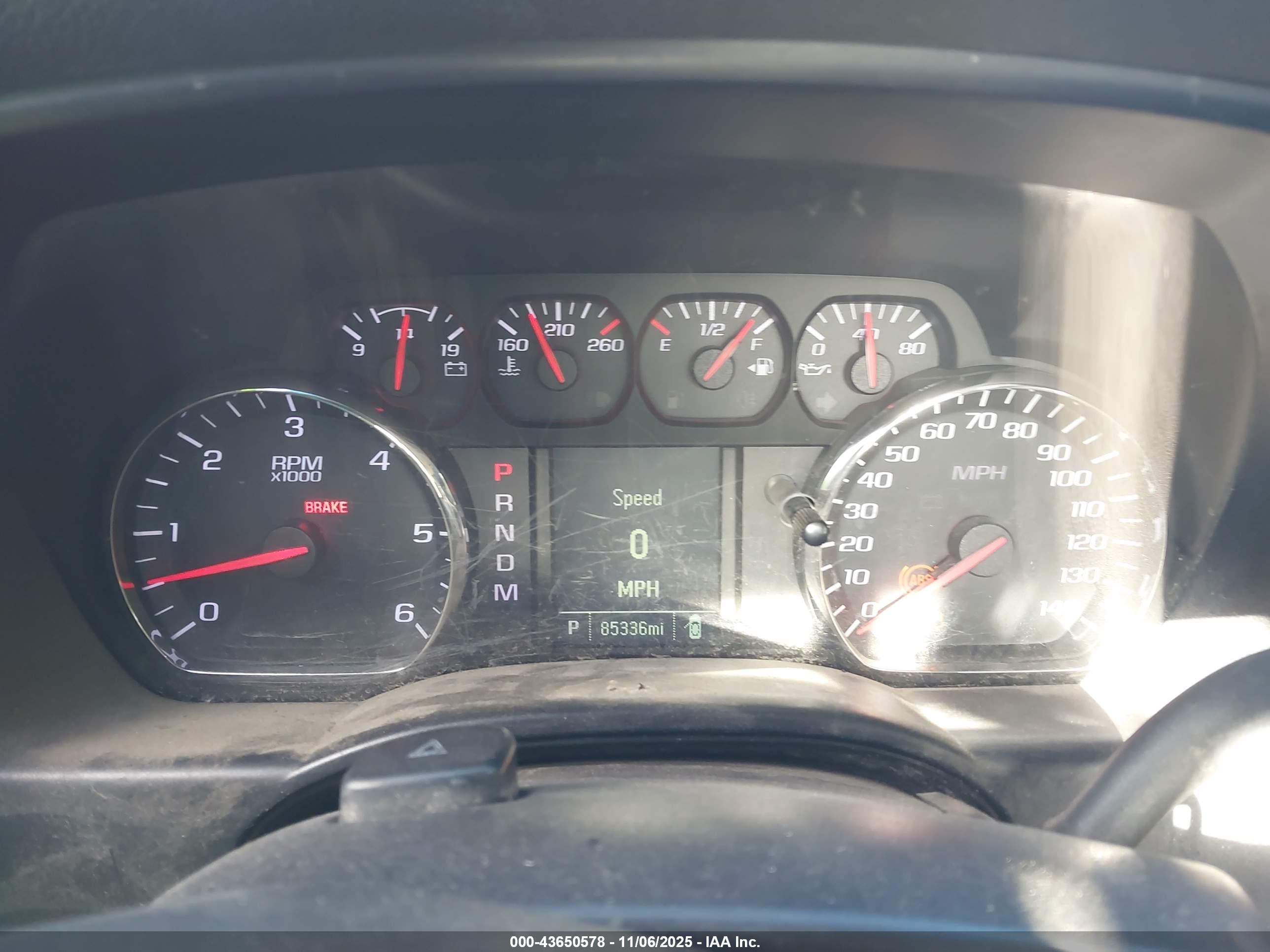 CHEVROLET SILVERADO image 7