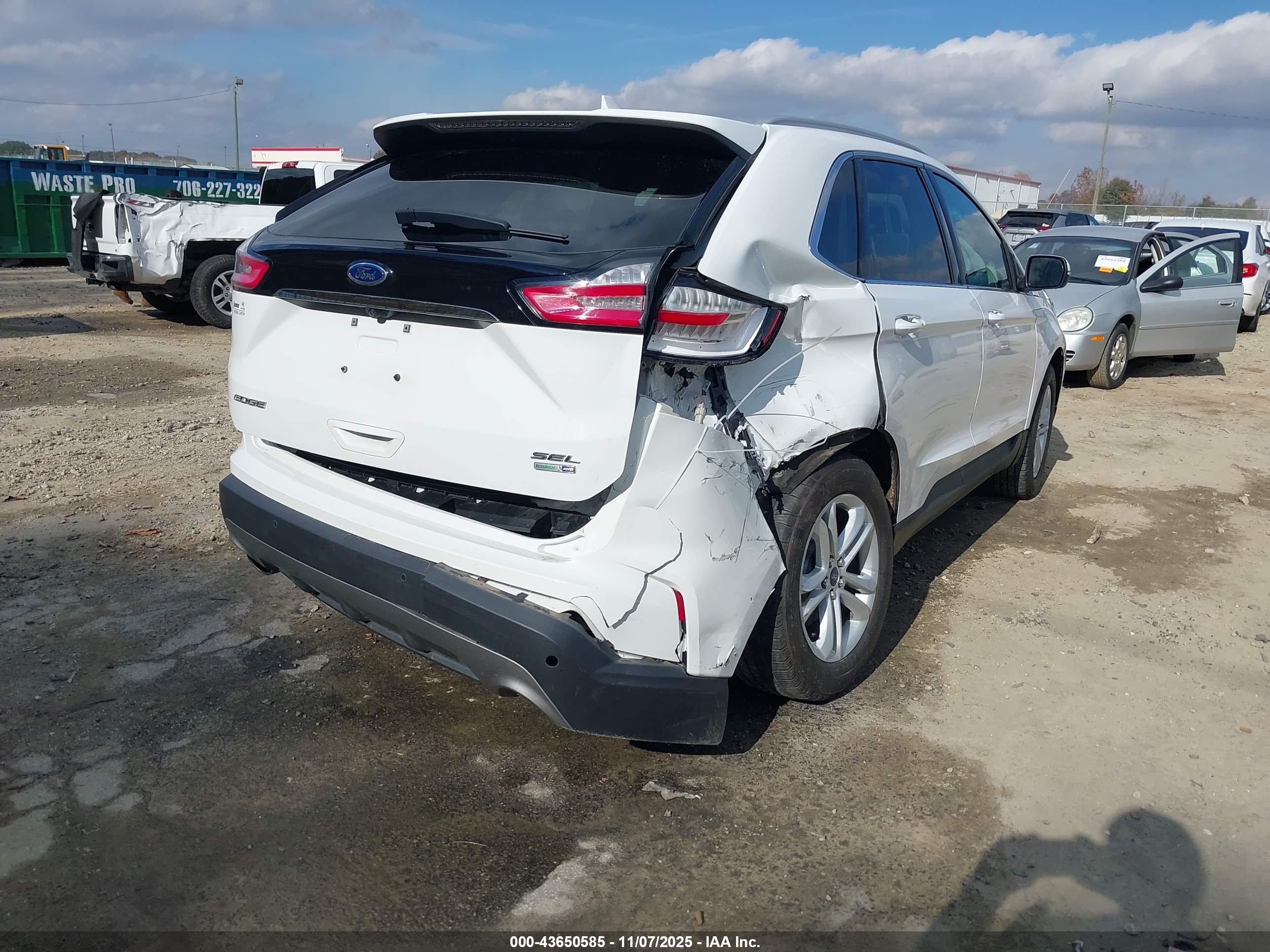 FORD EDGE image 6
