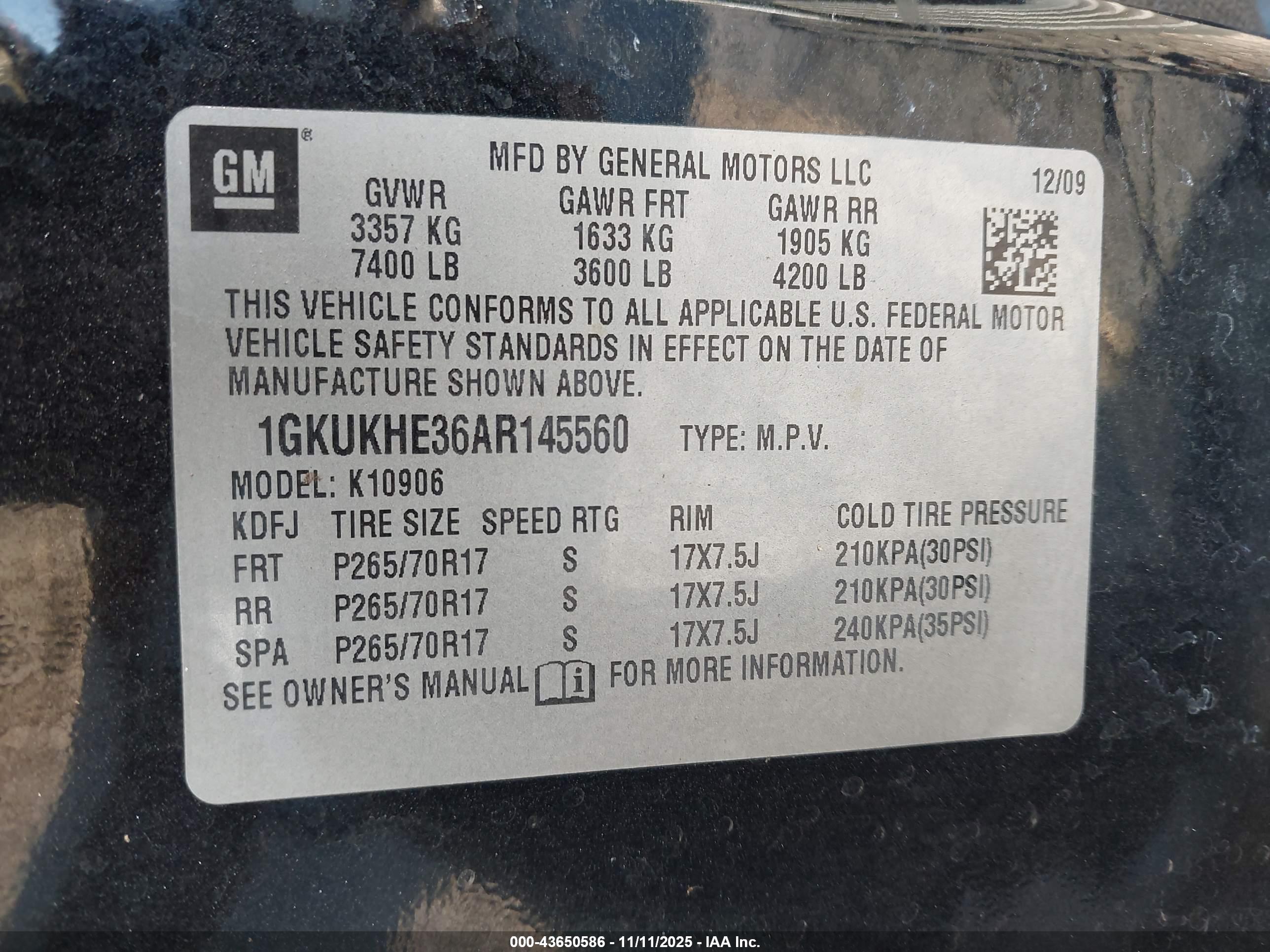 GMC YUKON image 9