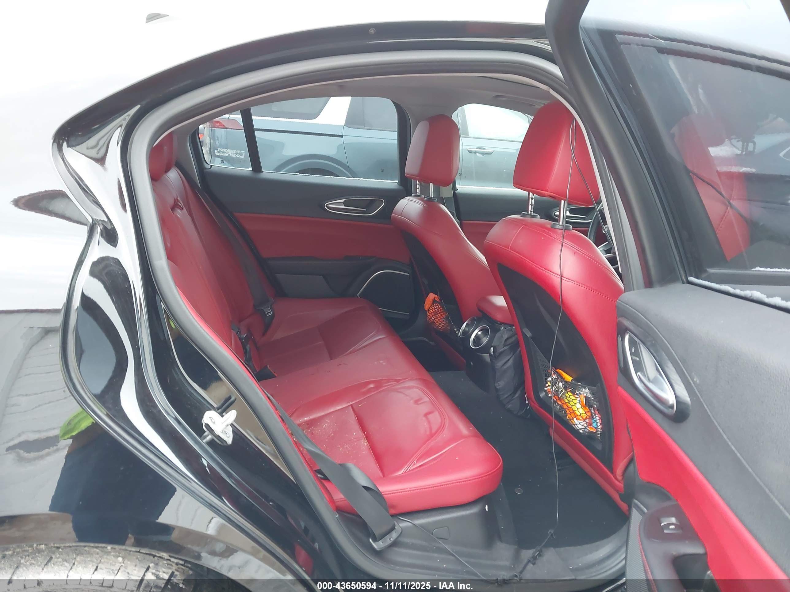 ALFA ROMEO image 8
