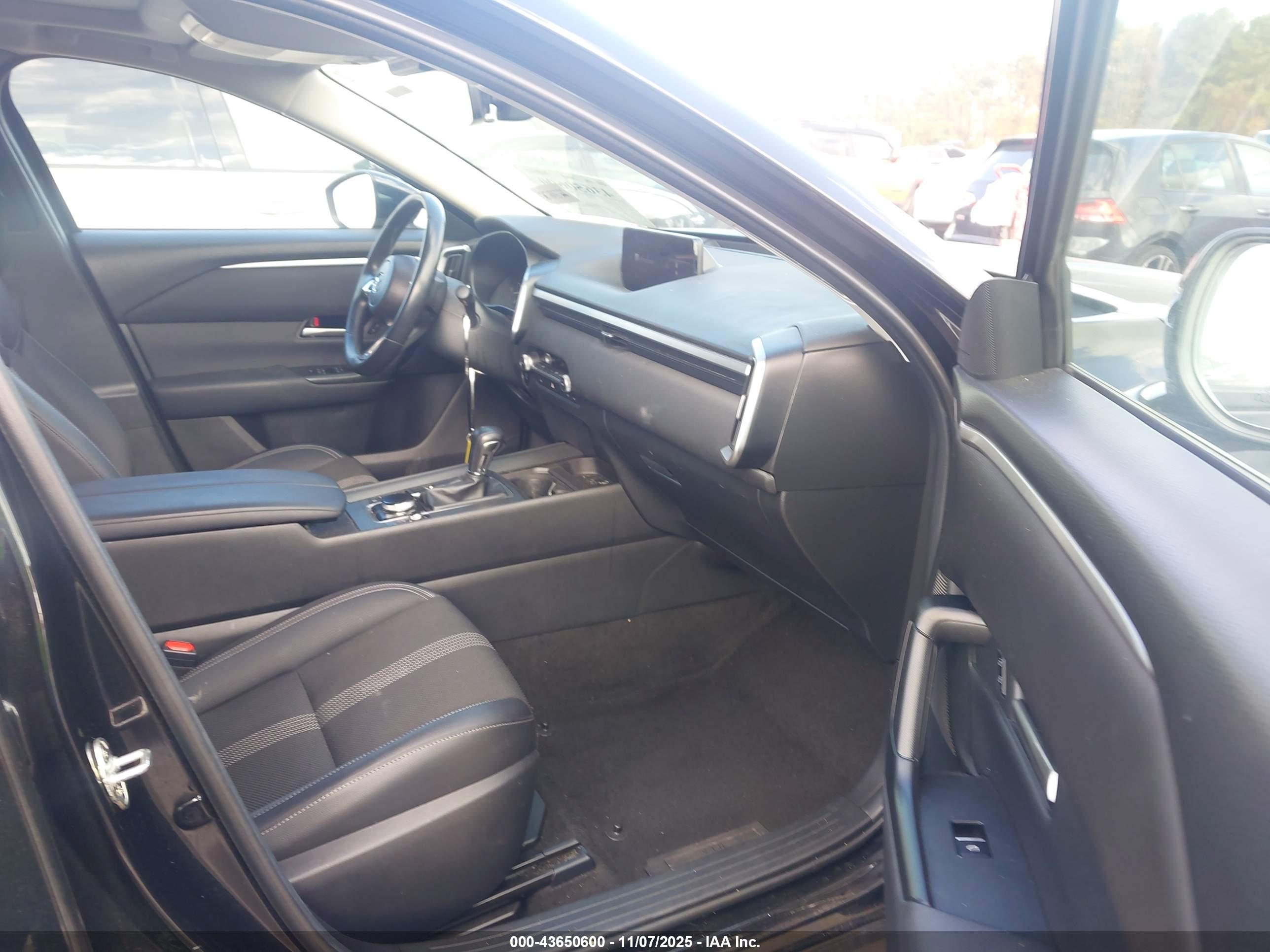 MAZDA CX-50 image 5