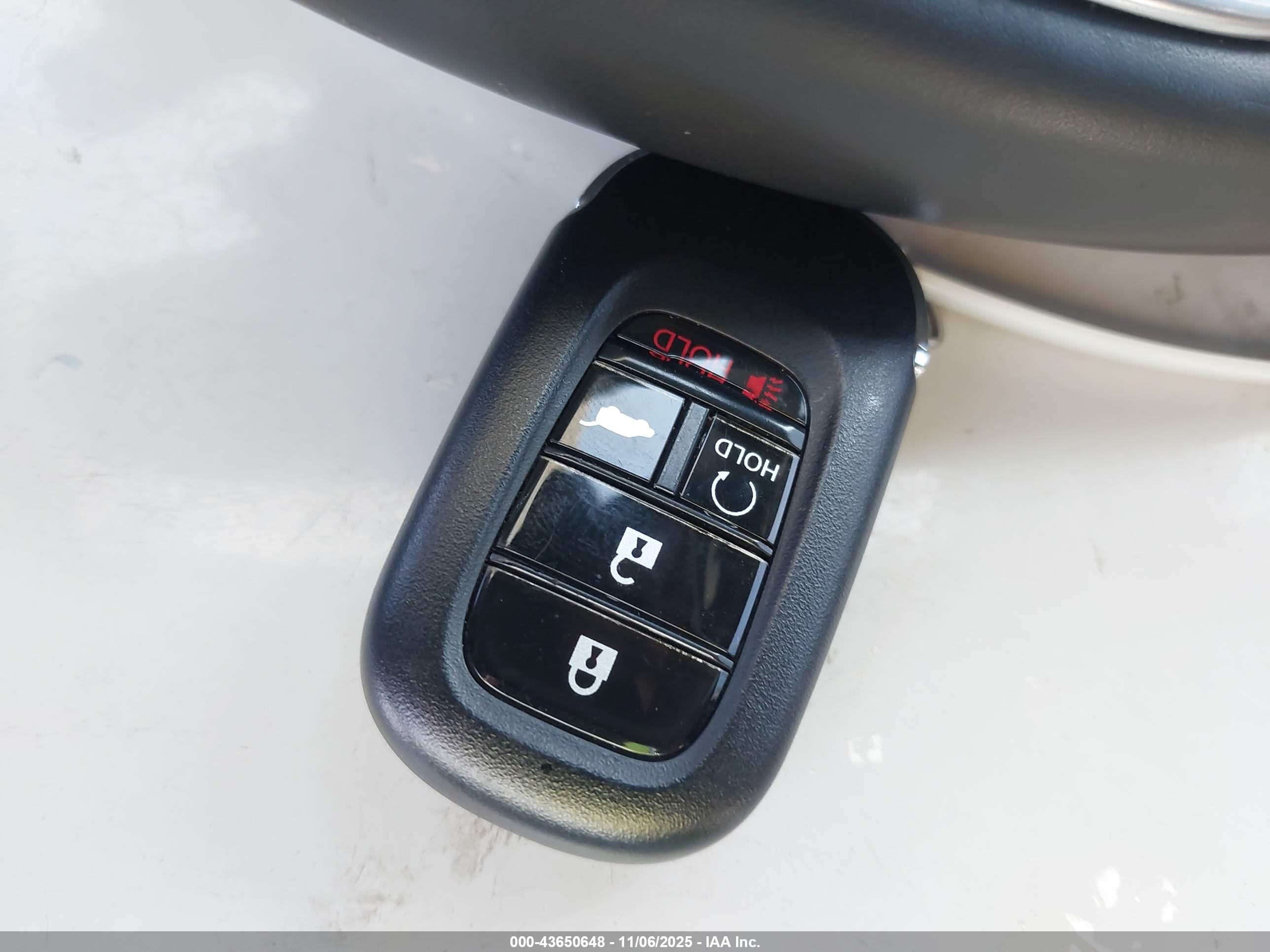 HONDA CR-V image 11