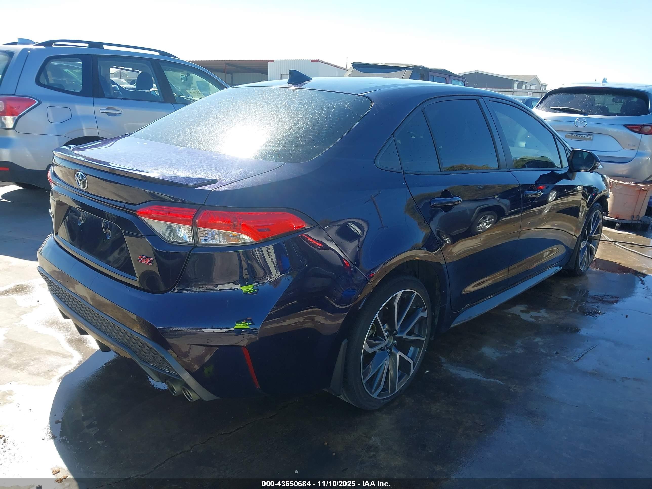TOYOTA COROLLA image 4