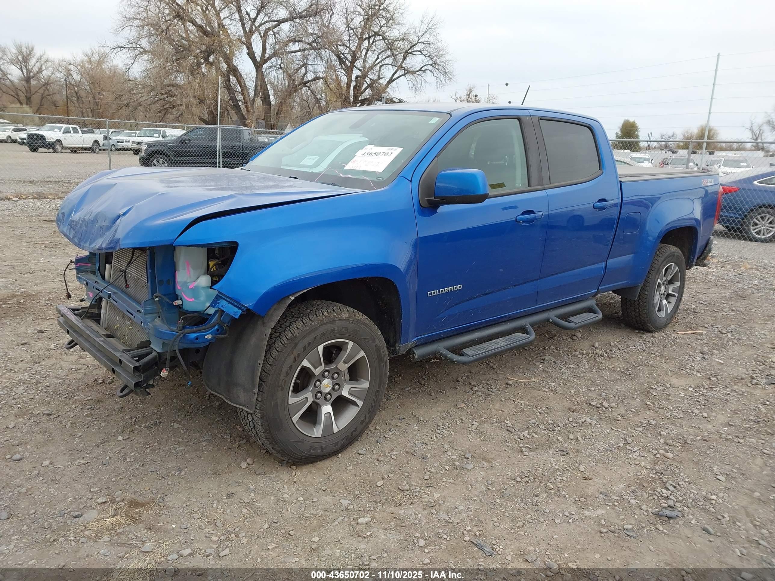CHEVROLET COLORADO image 2