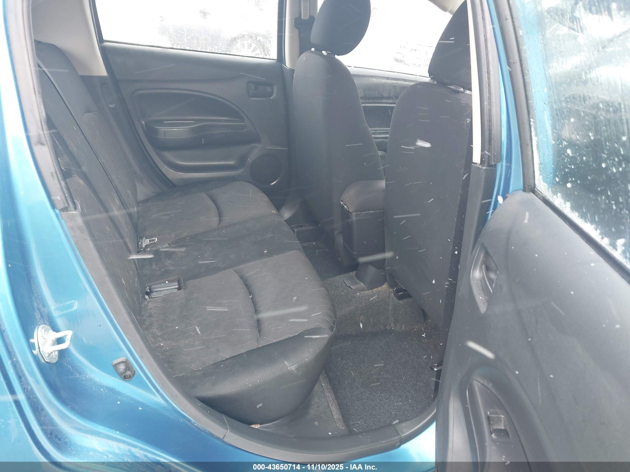 MITSUBISHI MIRAGE image 8