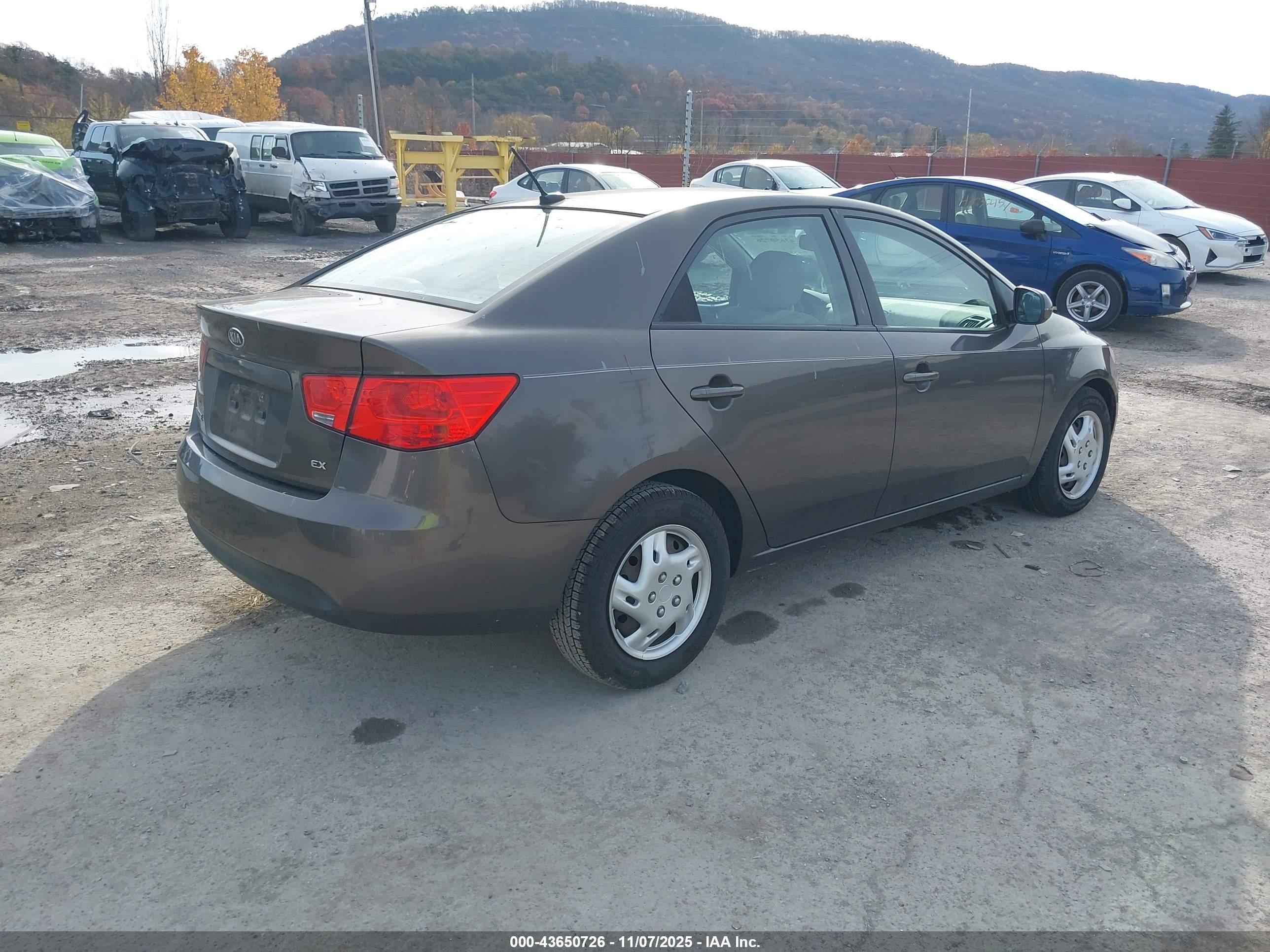 KIA FORTE image 4