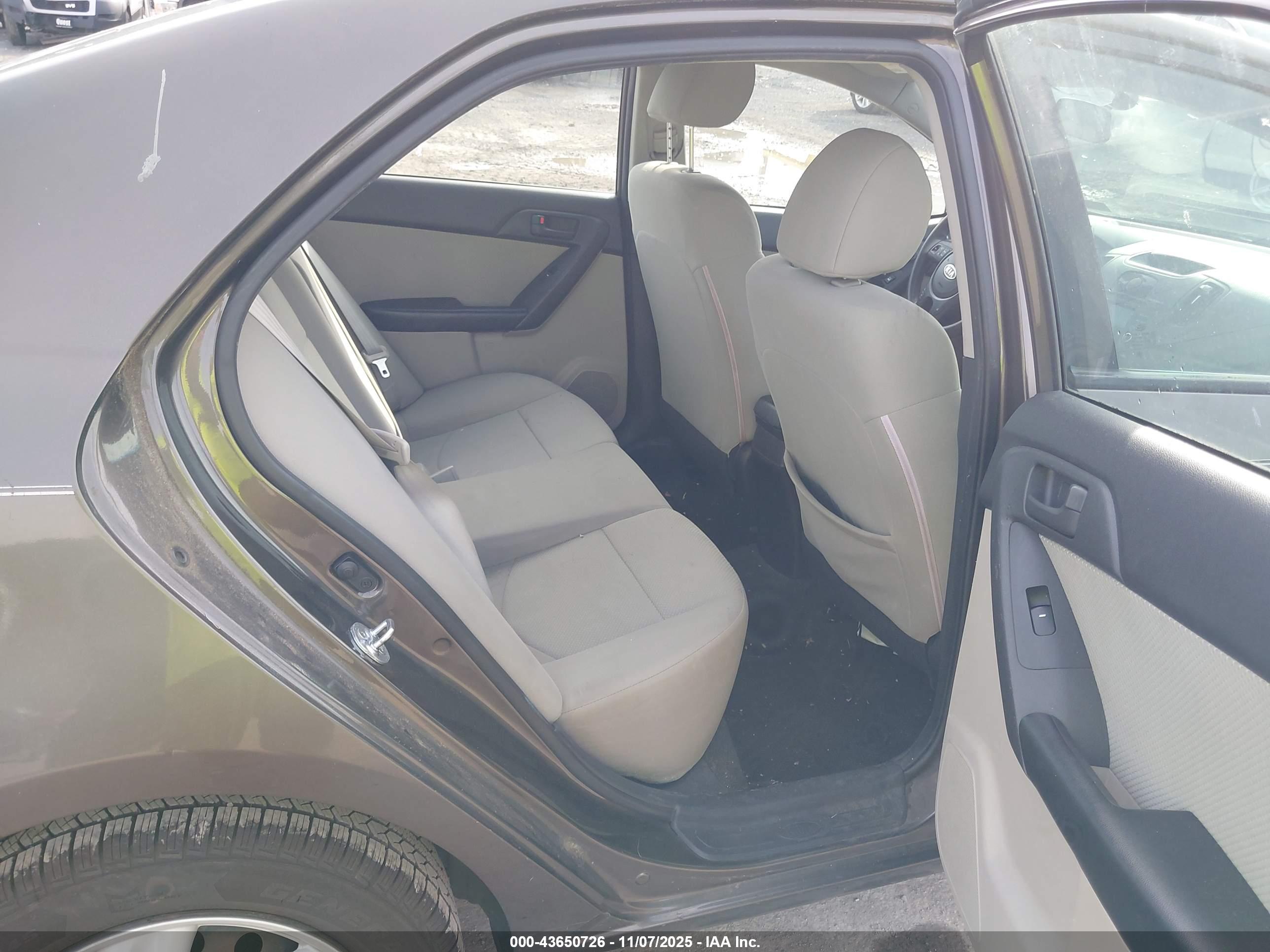 KIA FORTE image 8