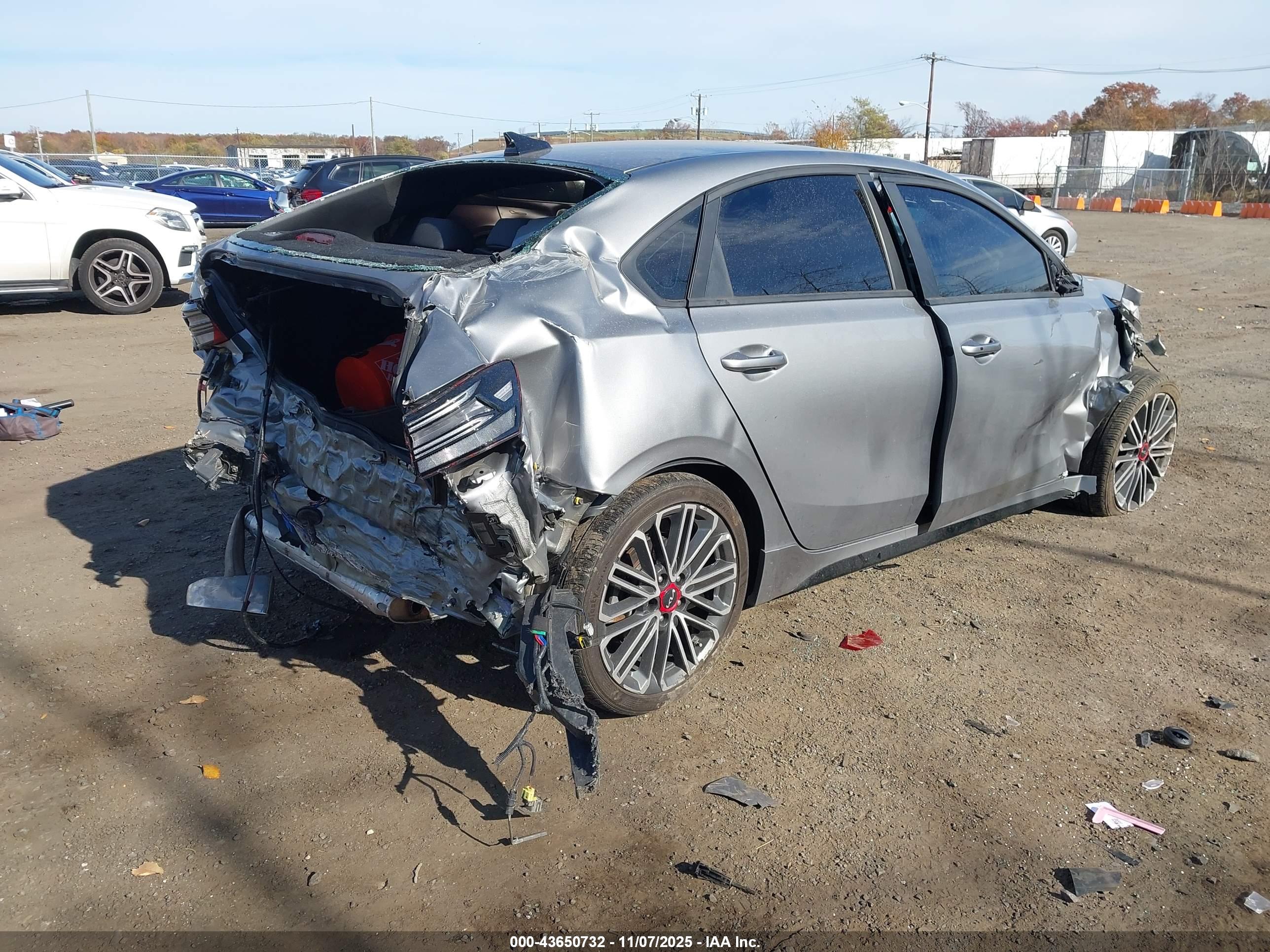 KIA FORTE image 4