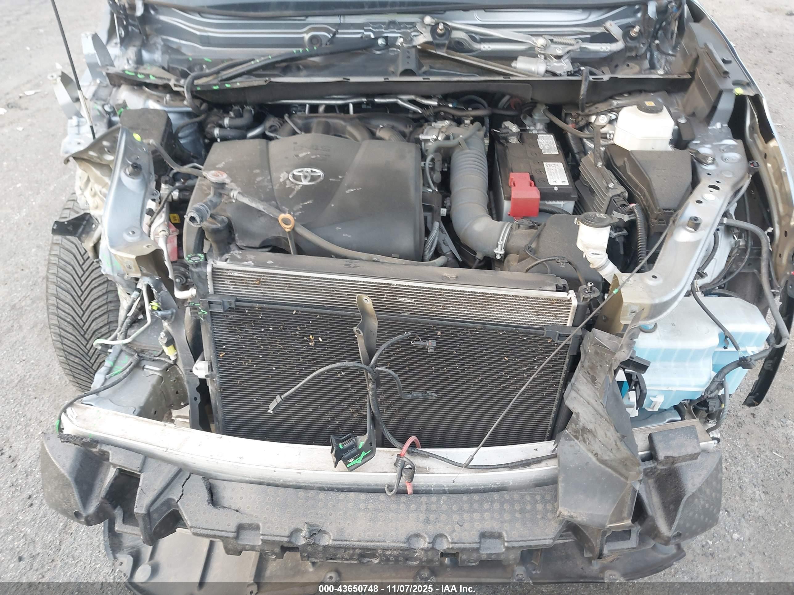 TOYOTA HIGHLANDER image 10