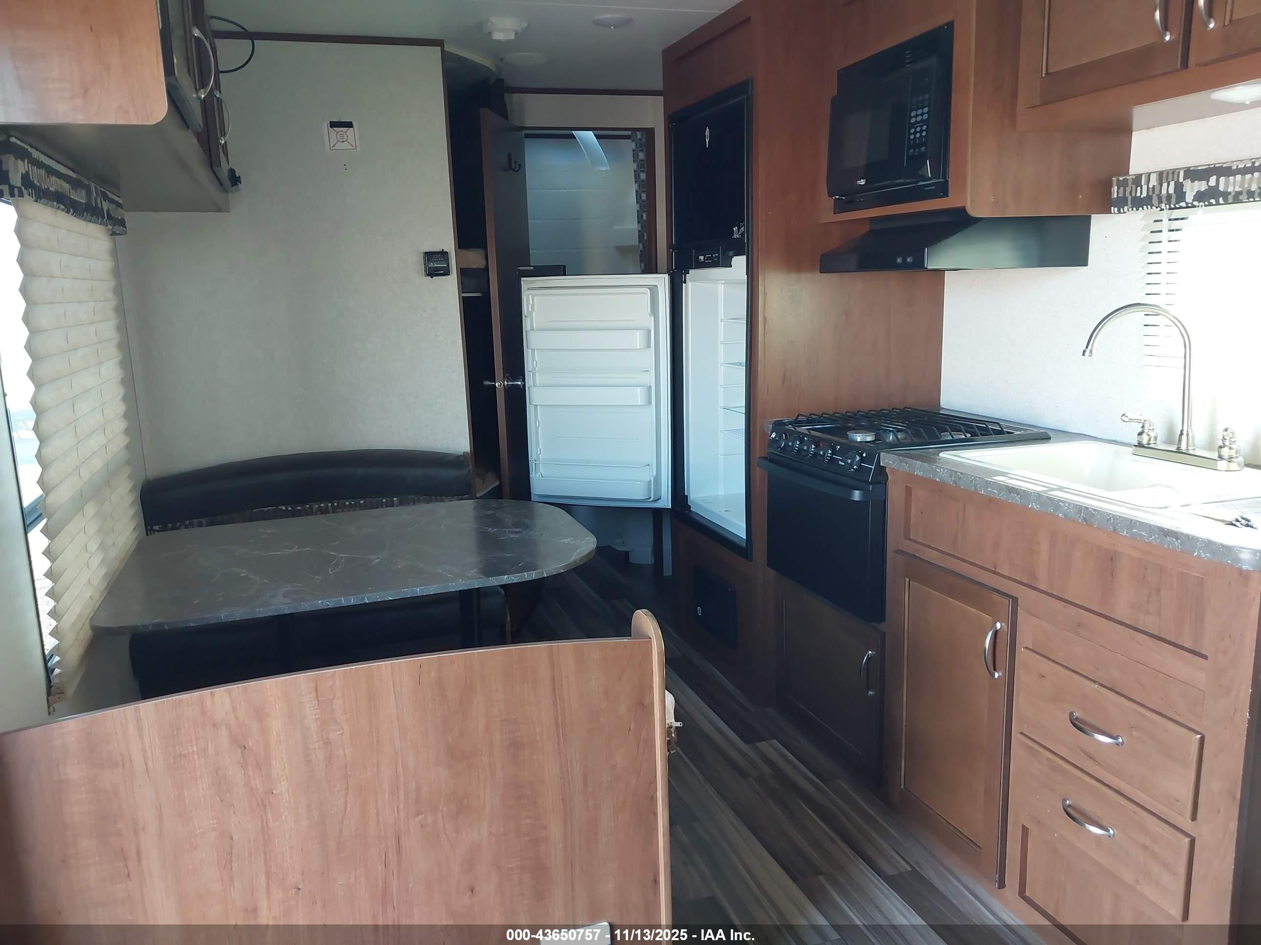 JAYCO JAYFLIGHT image 8