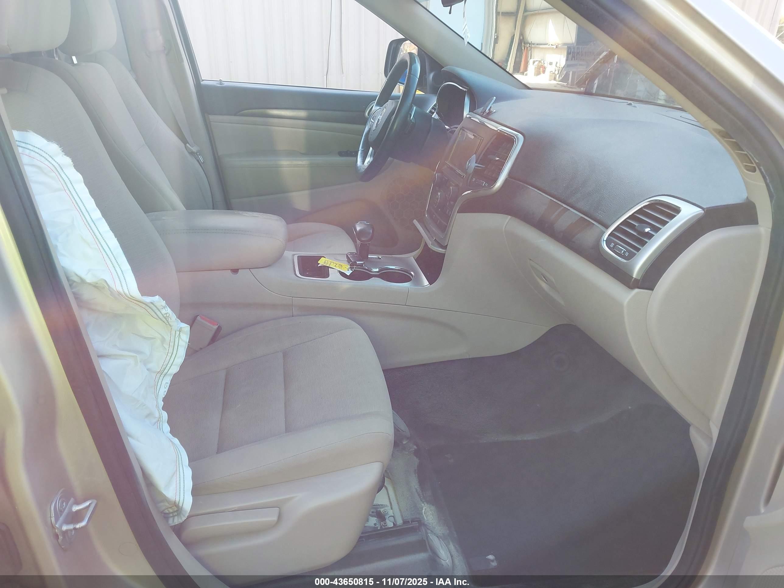 JEEP GRAND image 5