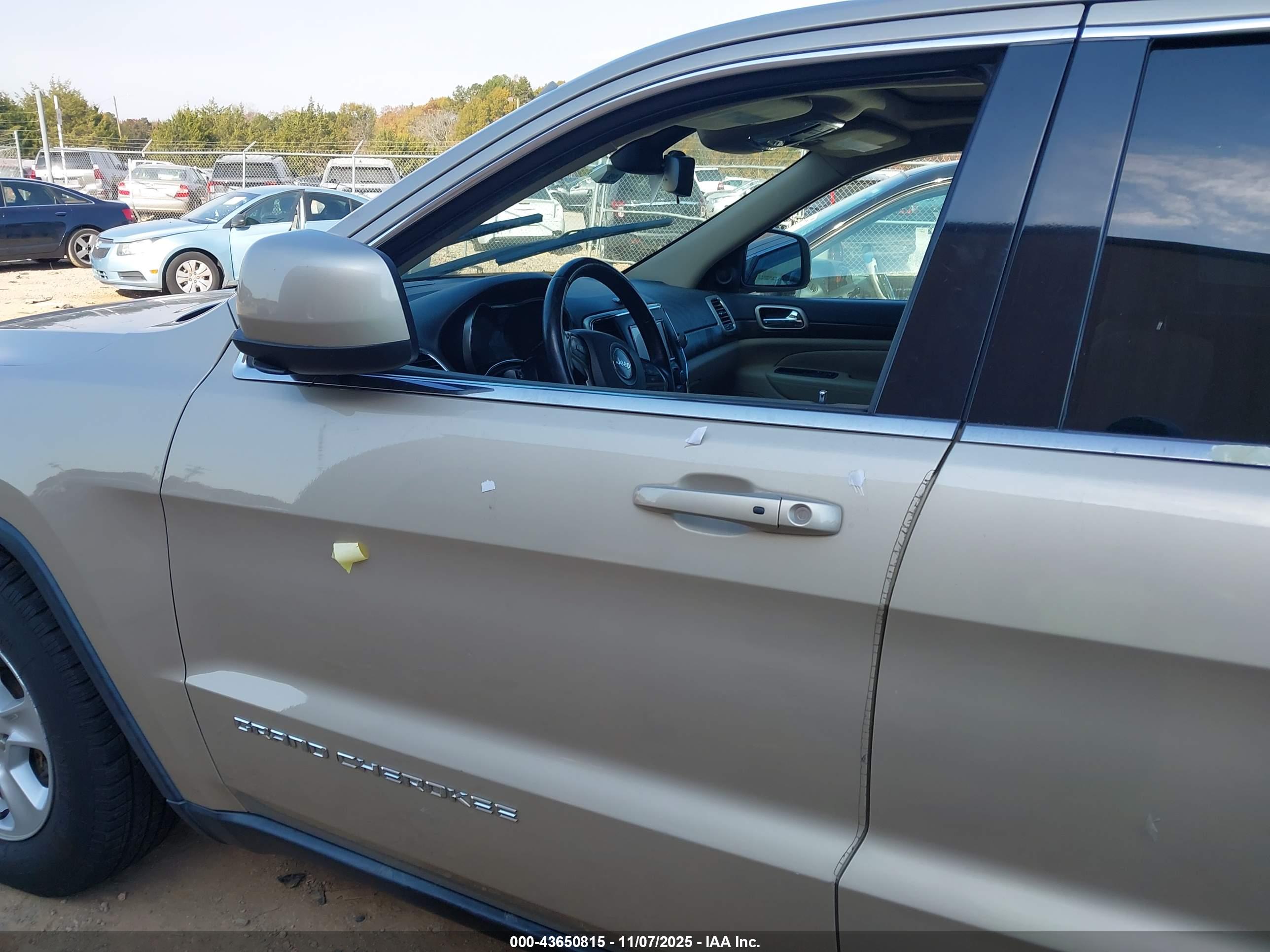 JEEP GRAND image 6