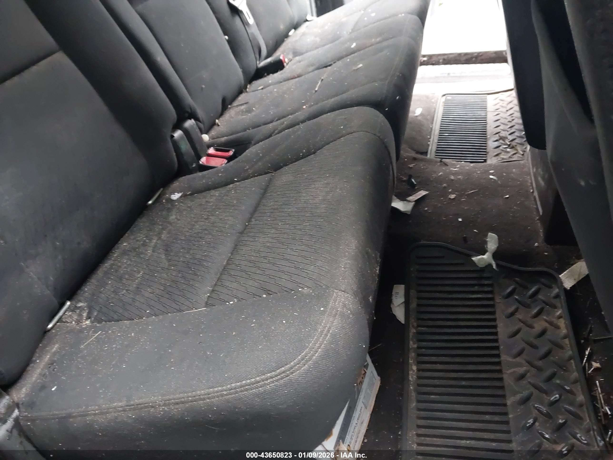 GMC SIERRA image 8