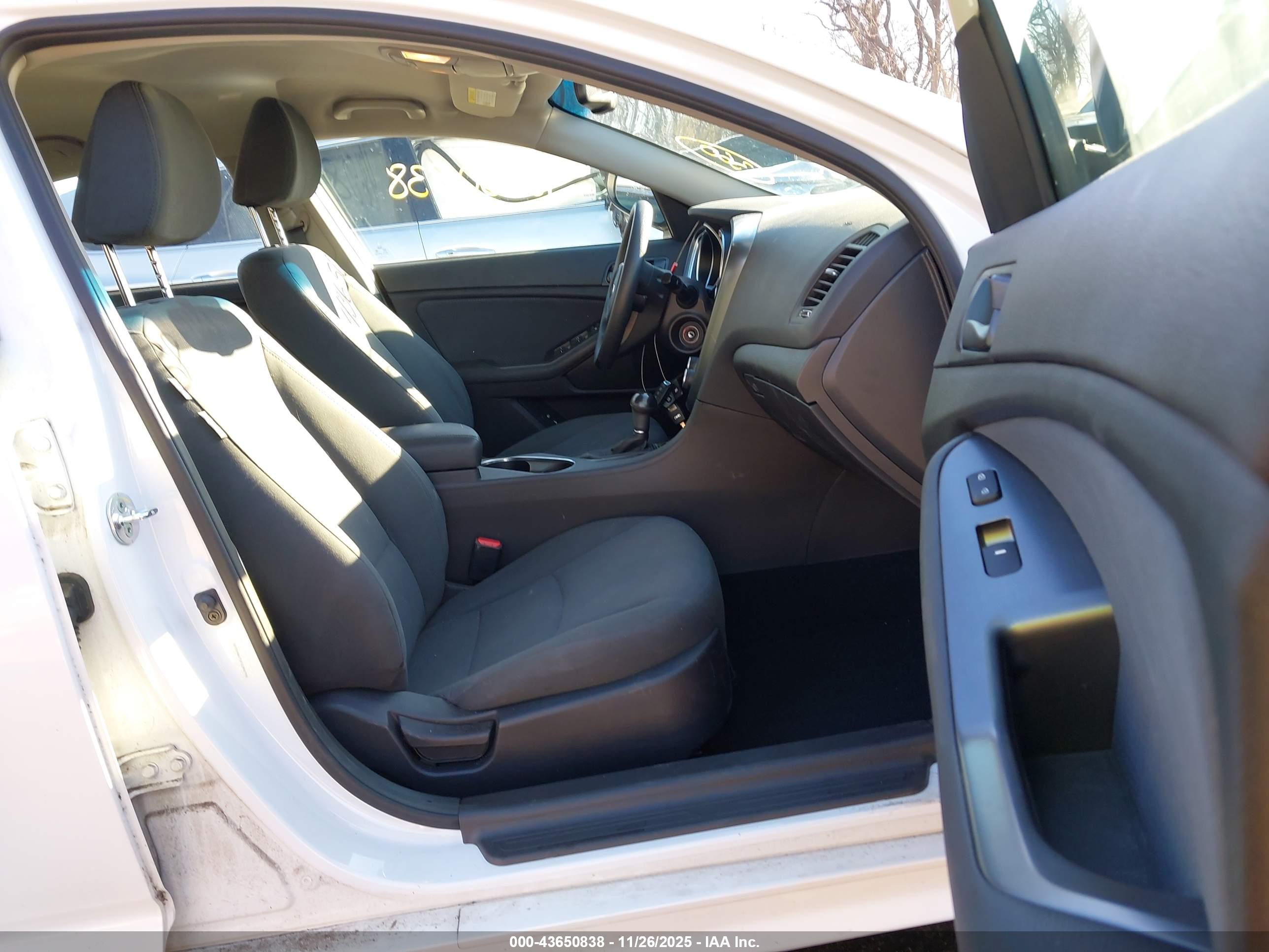 KIA OPTIMA image 5