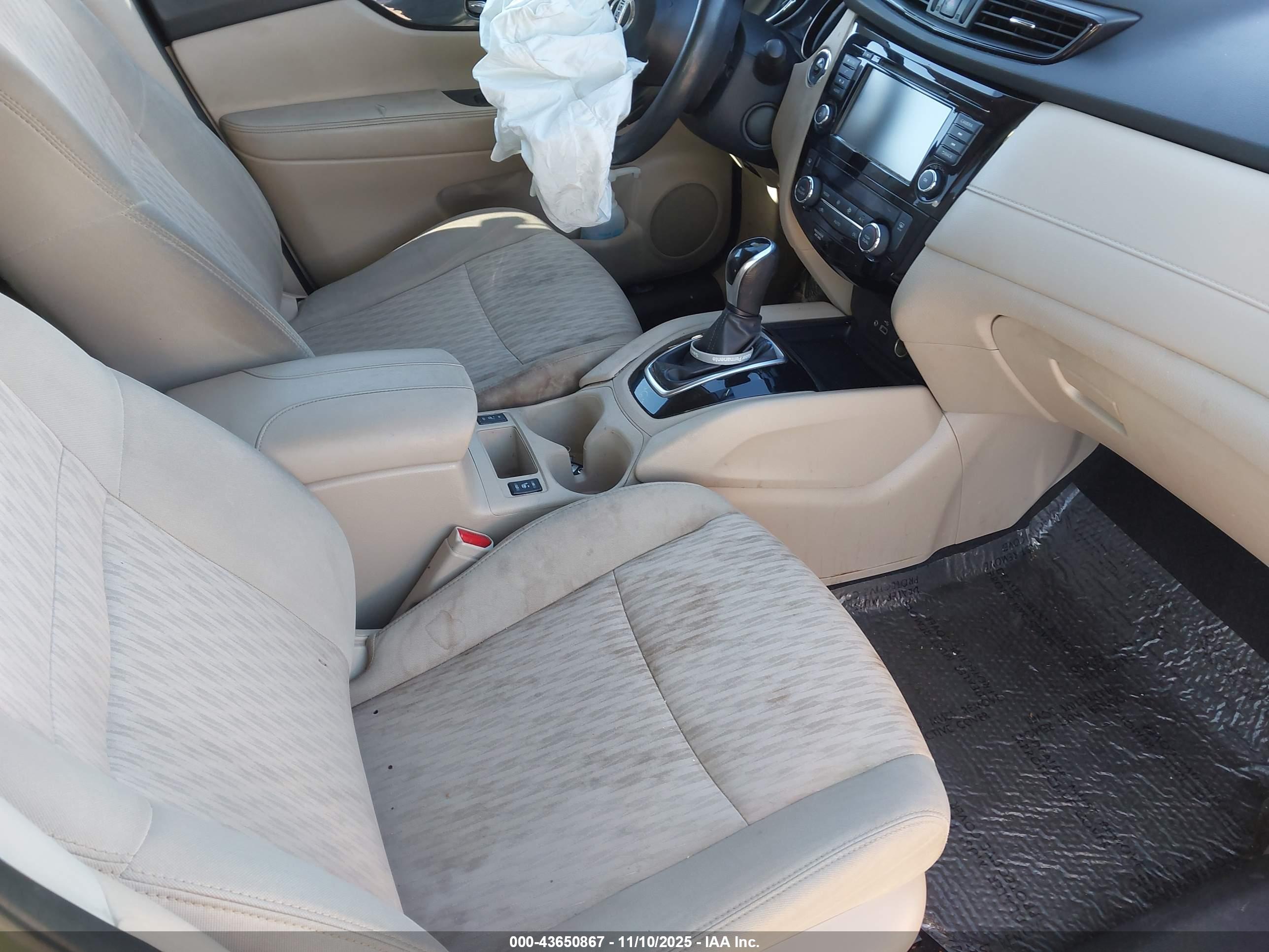 NISSAN ROGUE image 5