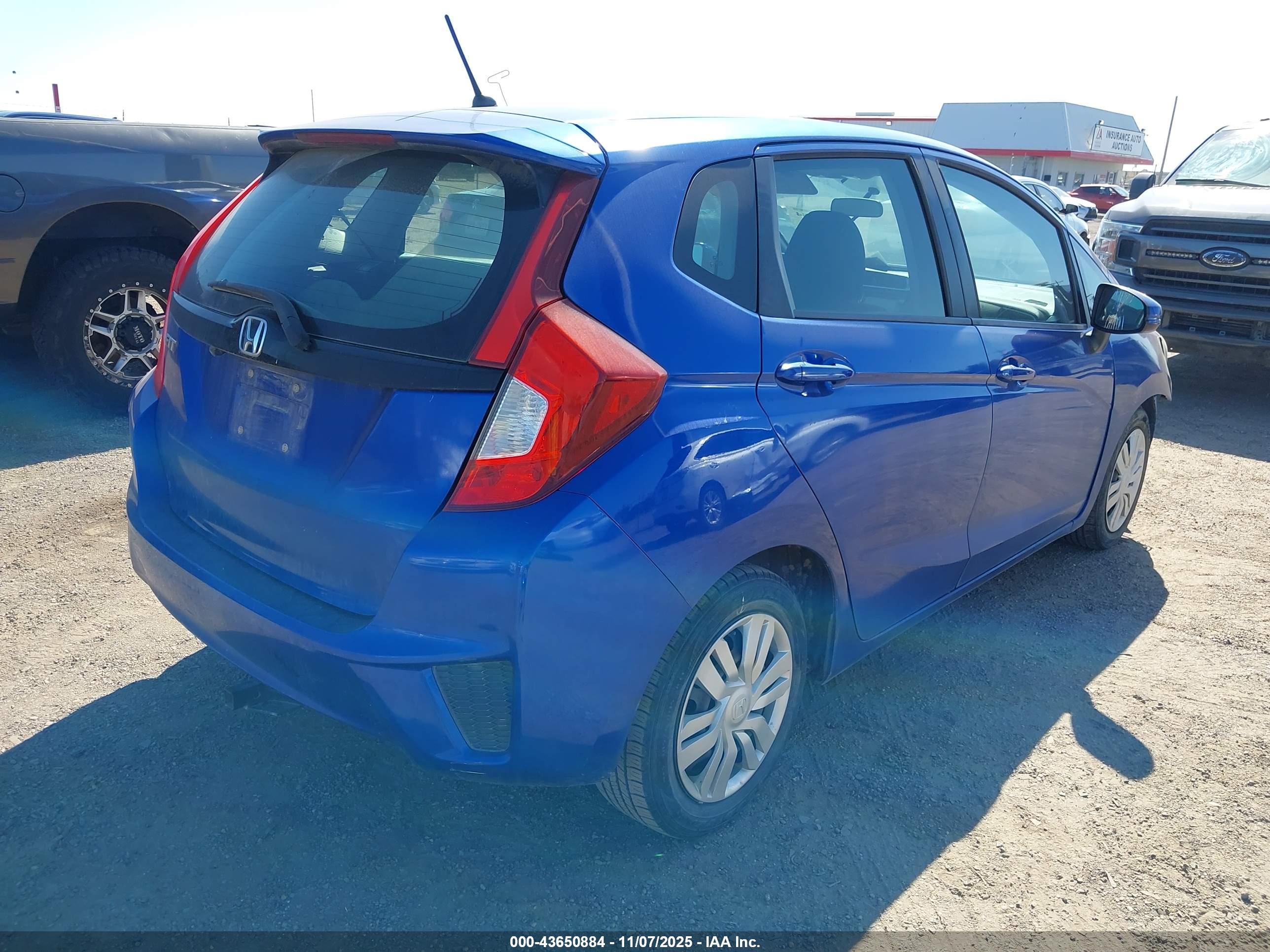 HONDA FIT image 4