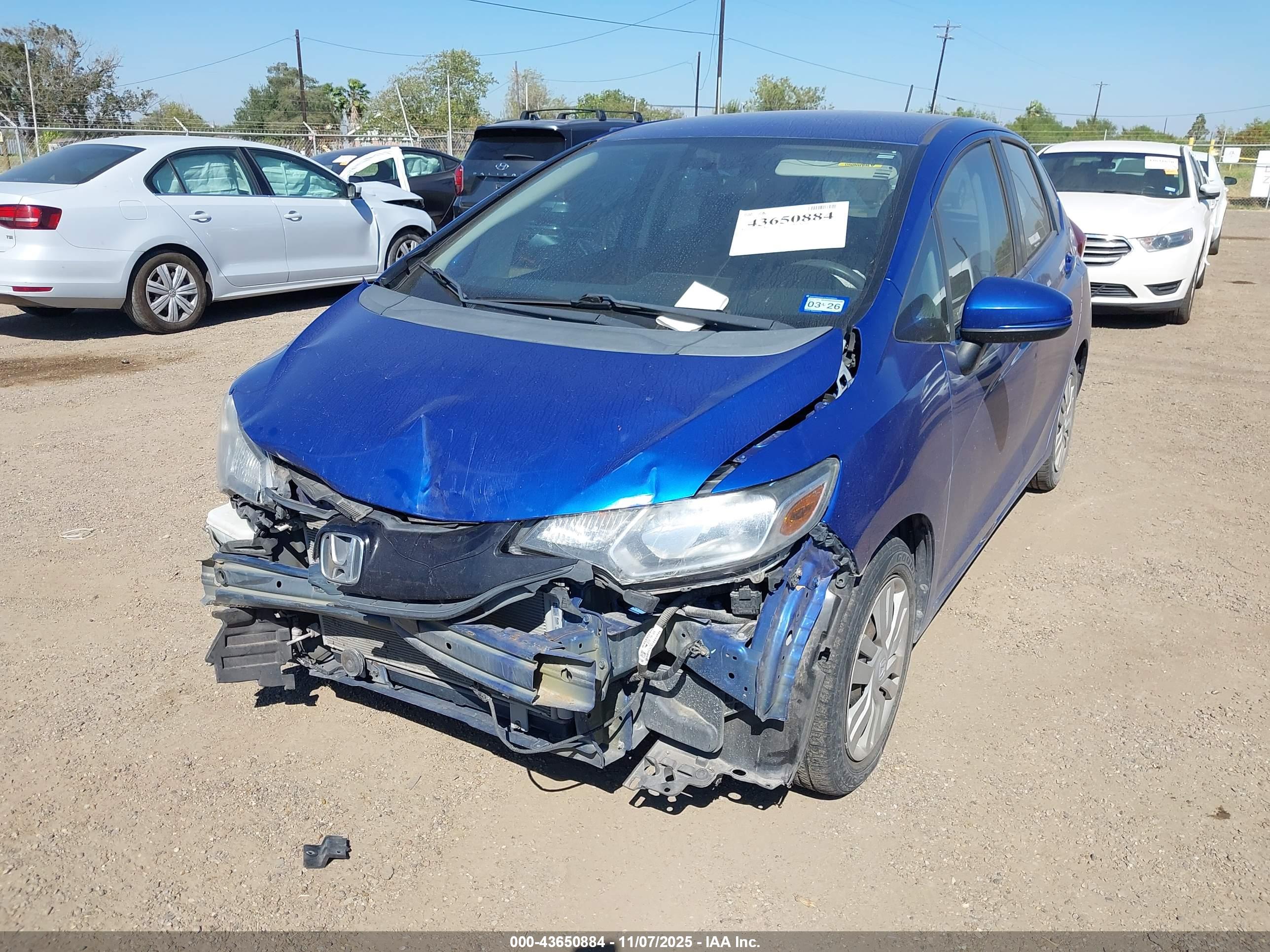 HONDA FIT image 6