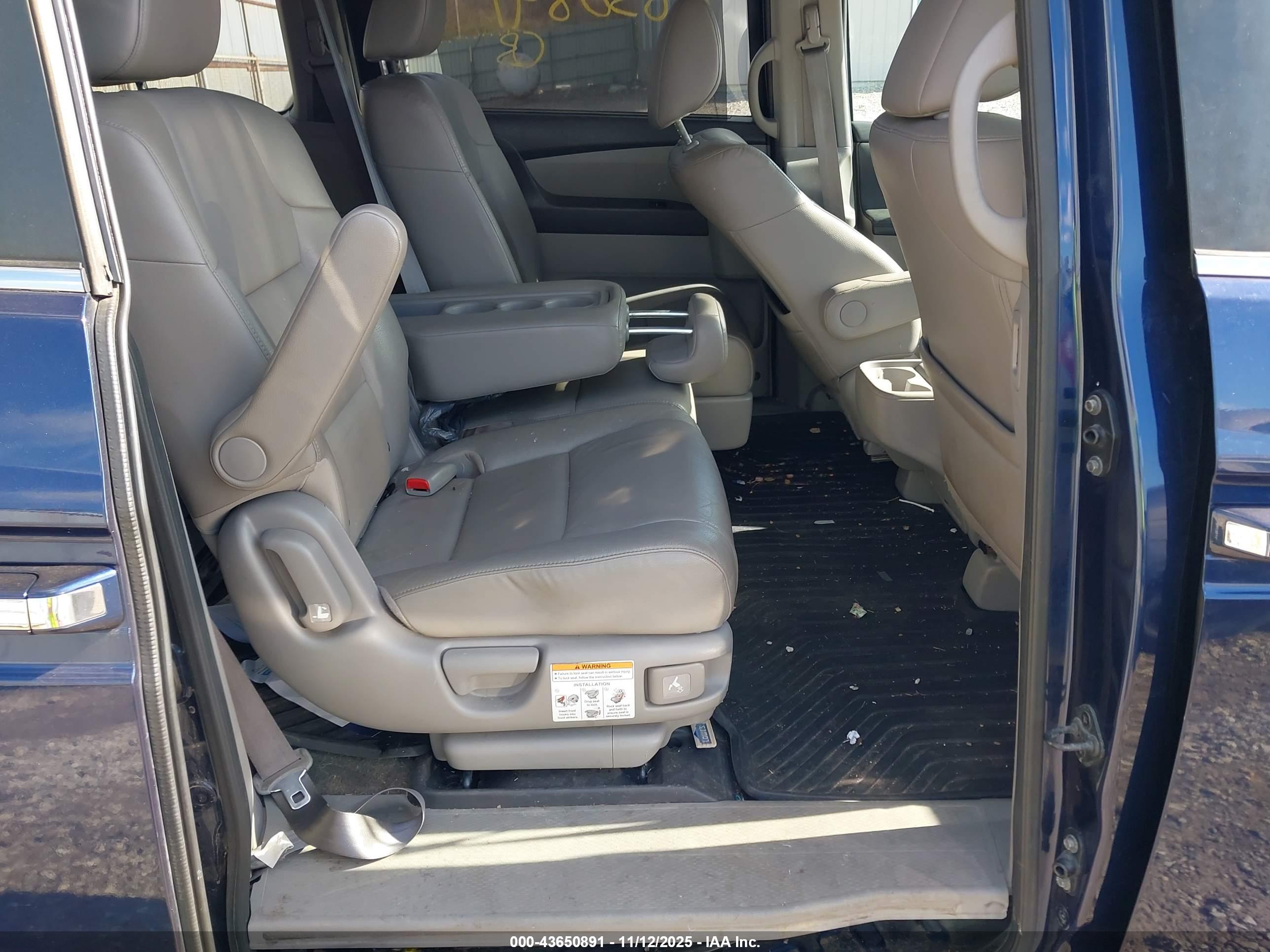 HONDA ODYSSEY image 8