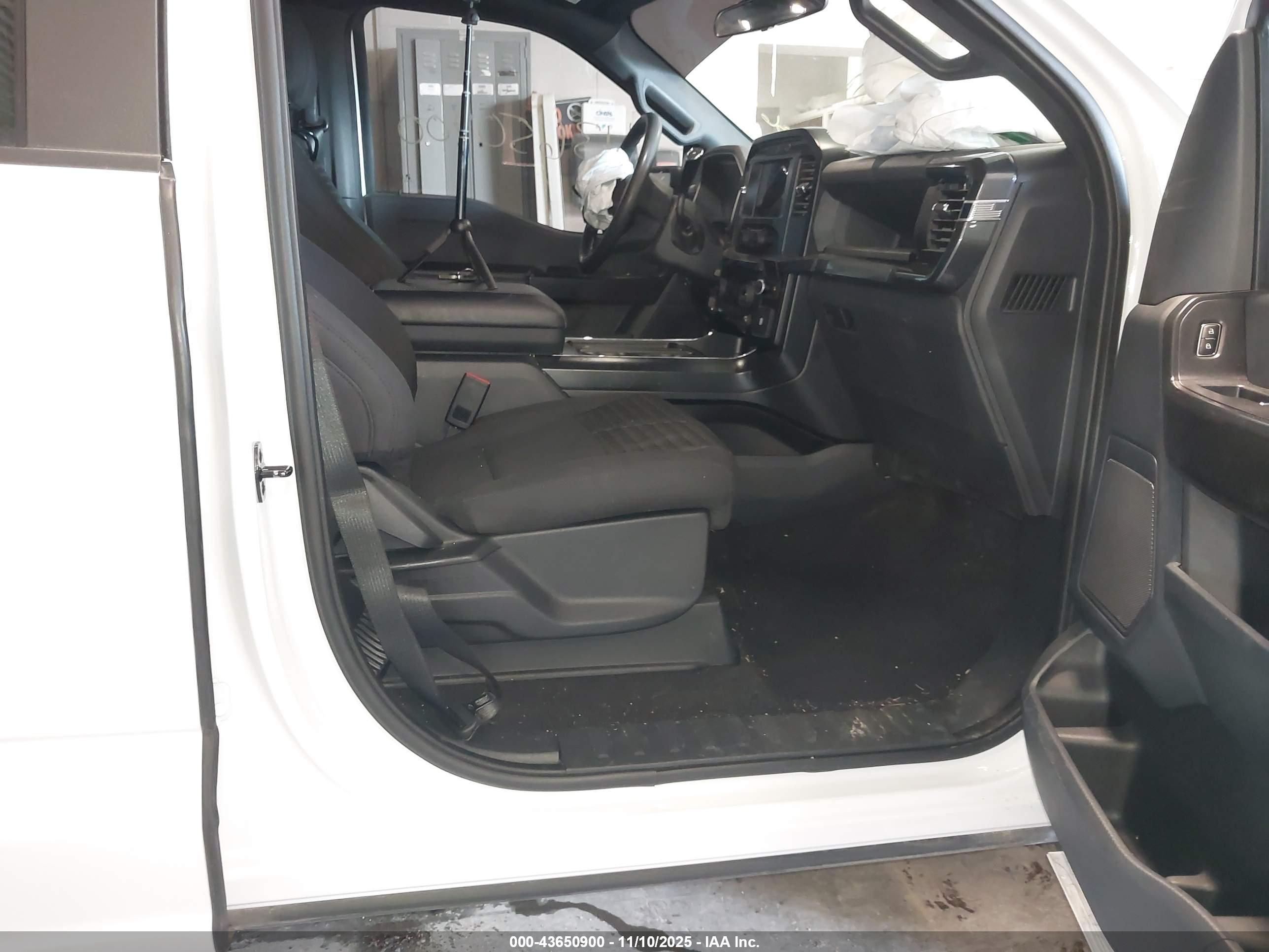 FORD F-150 image 5